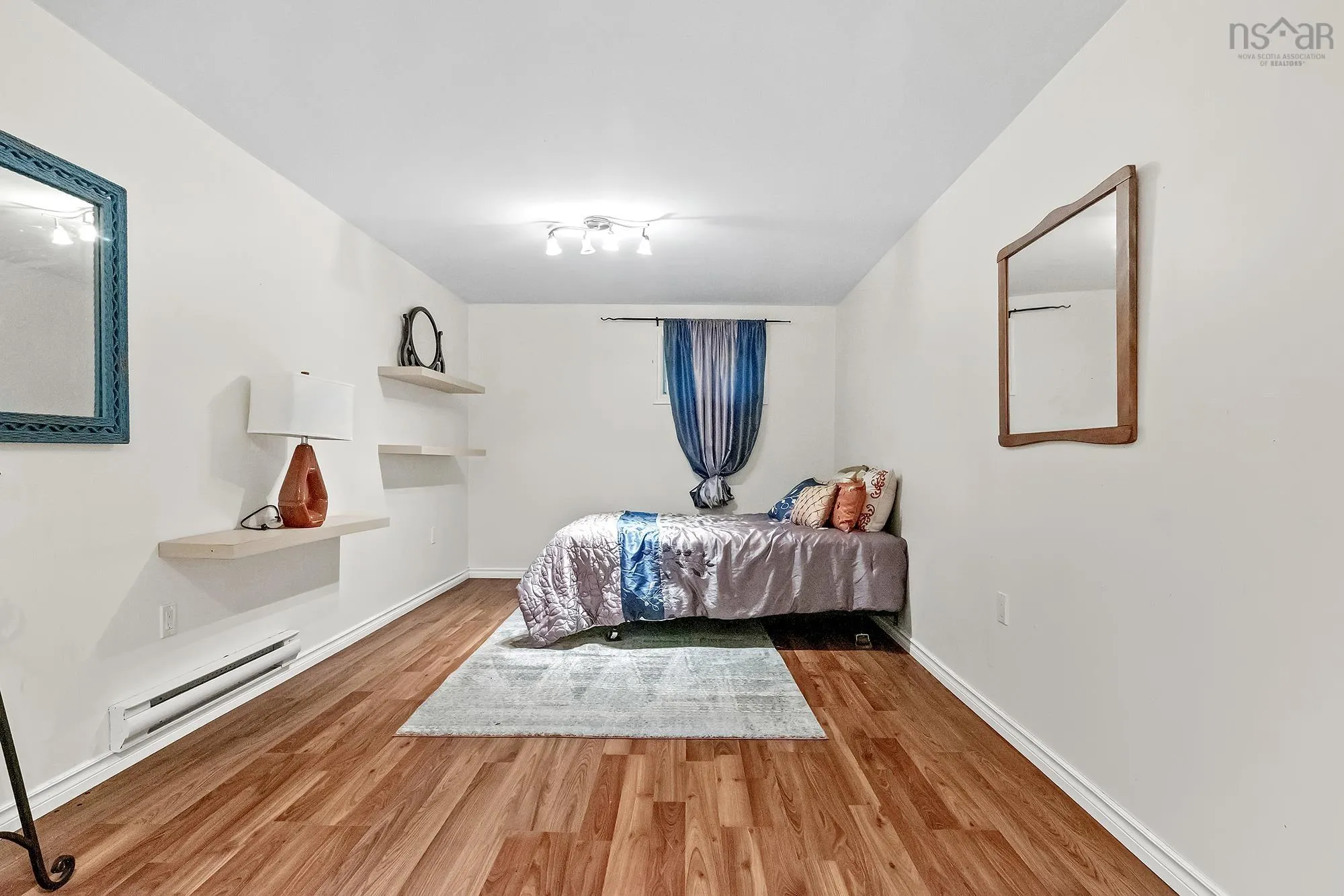 216 High Street, Bedford, NS B4A 1M6, 3 Bedrooms Bedrooms, ,2 BathroomsBathrooms,Residential,For Sale,High,202523943