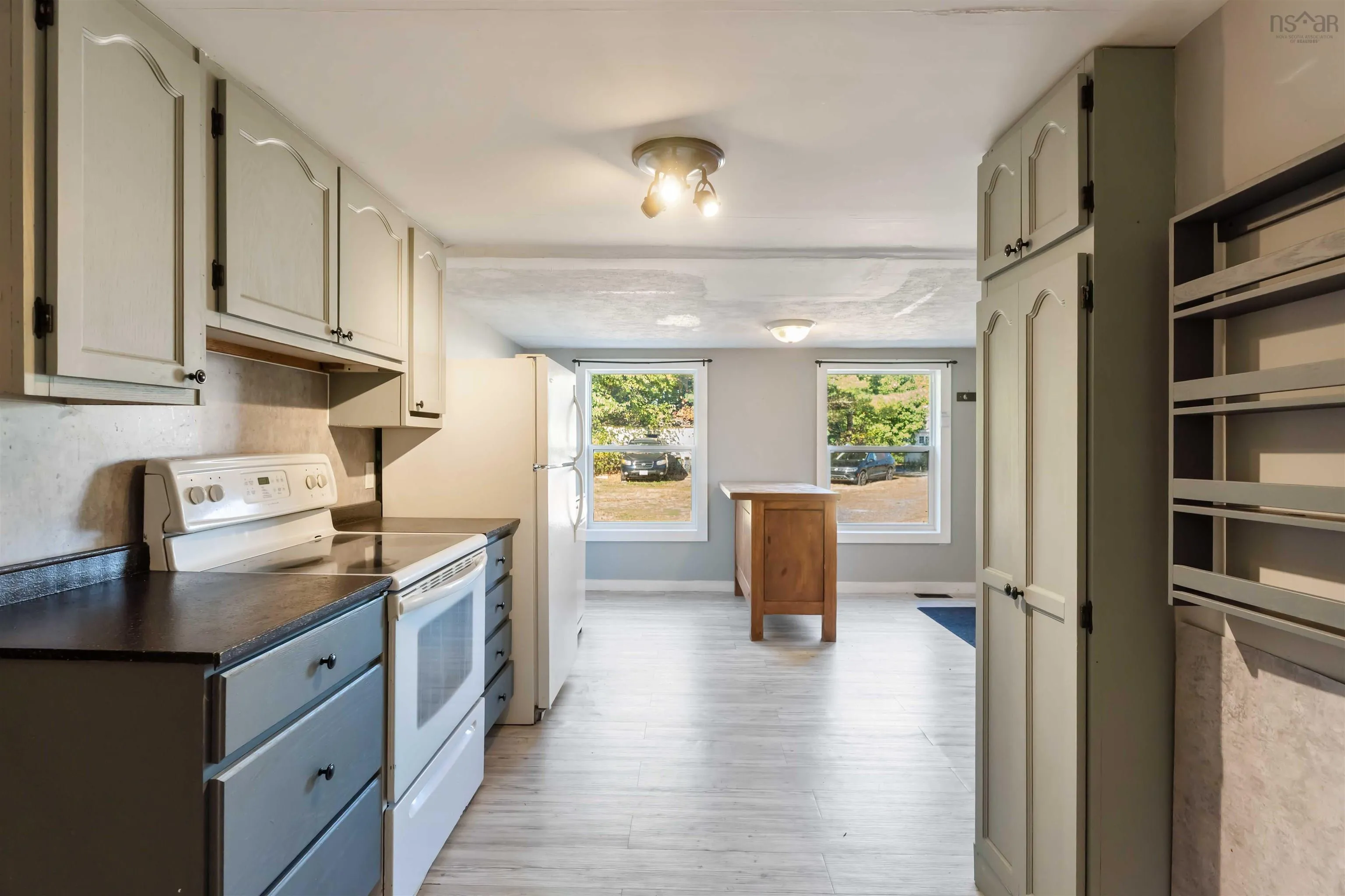 736 Cambridge Road, Cambridge, NS B0P 1G0, 5 Bedrooms Bedrooms, ,2 BathroomsBathrooms,Residential,For Sale,Cambridge,202523549