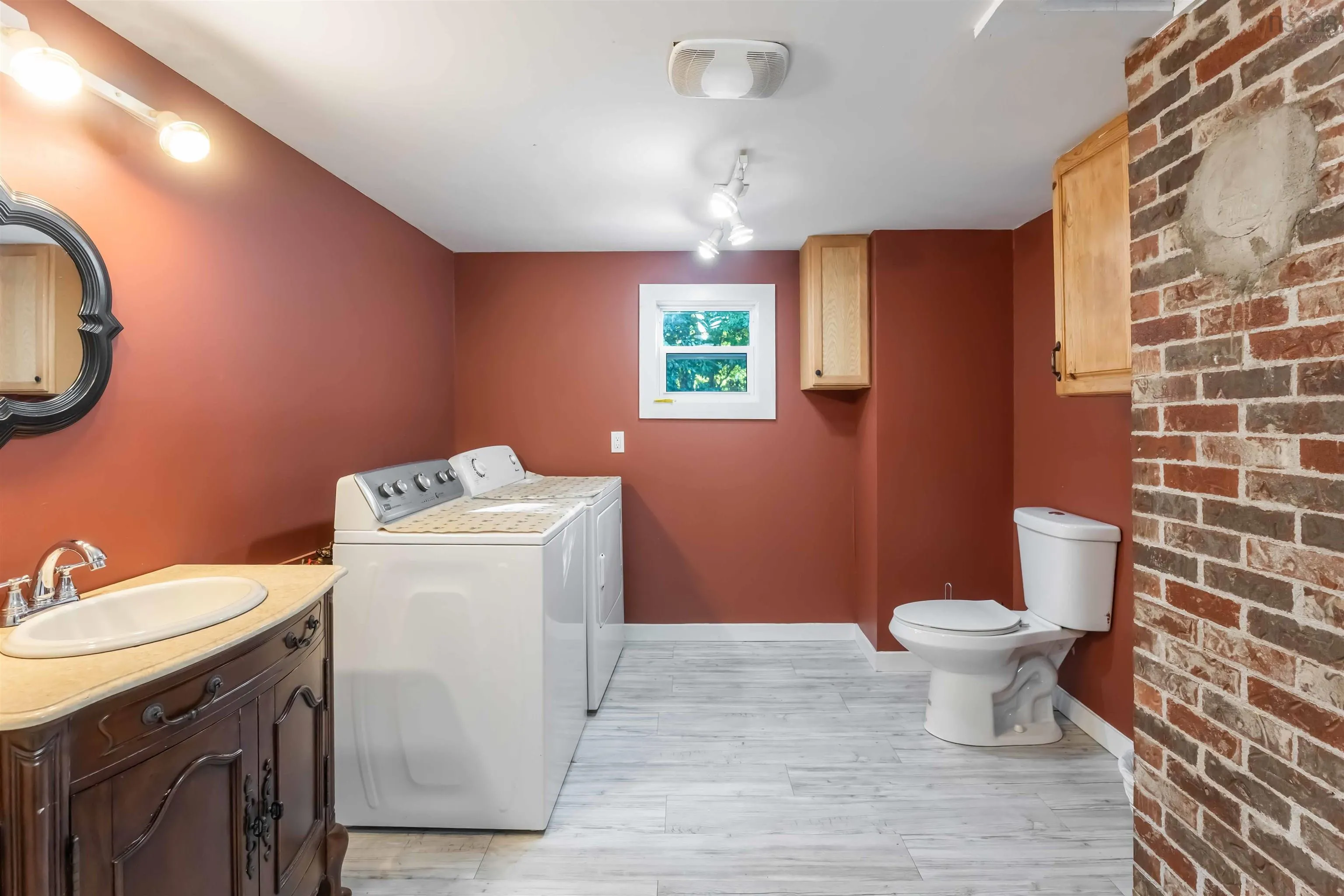 736 Cambridge Road, Cambridge, NS B0P 1G0, 5 Bedrooms Bedrooms, ,2 BathroomsBathrooms,Residential,For Sale,Cambridge,202523549