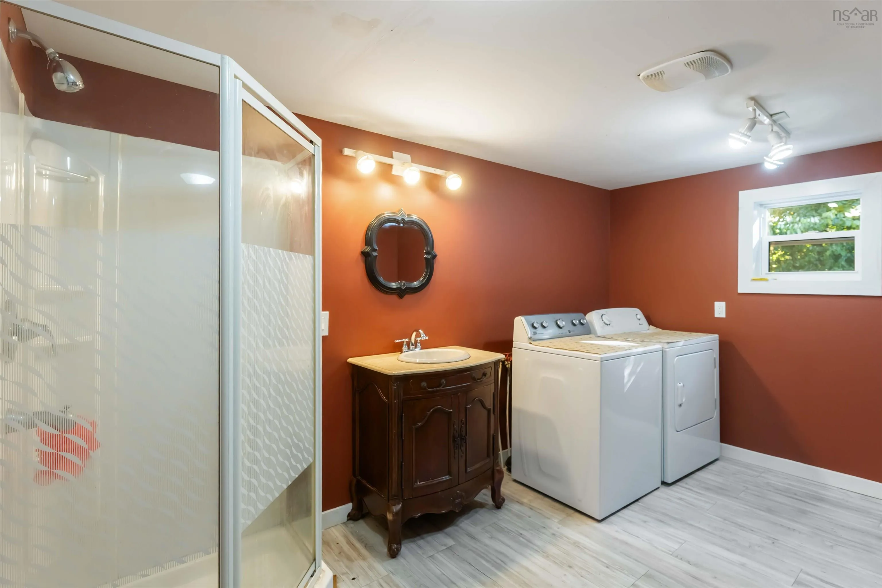 736 Cambridge Road, Cambridge, NS B0P 1G0, 5 Bedrooms Bedrooms, ,2 BathroomsBathrooms,Residential,For Sale,Cambridge,202523549