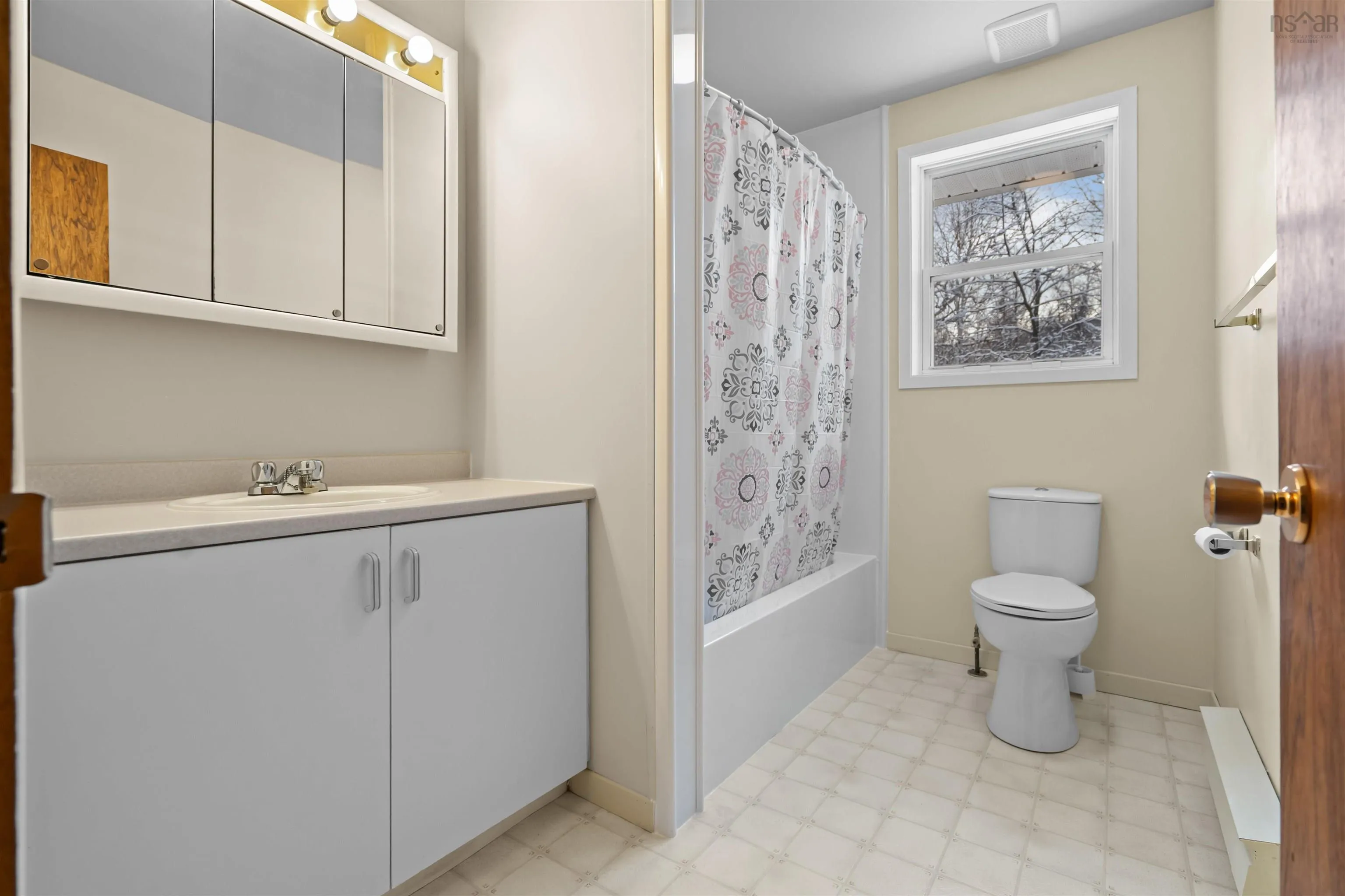 29 Allans Lane, Valley Mills Ns B0e 2y0, 4 Bedrooms Bedrooms, ,2 BathroomsBathrooms,Residential,For Sale,Allans,202501114