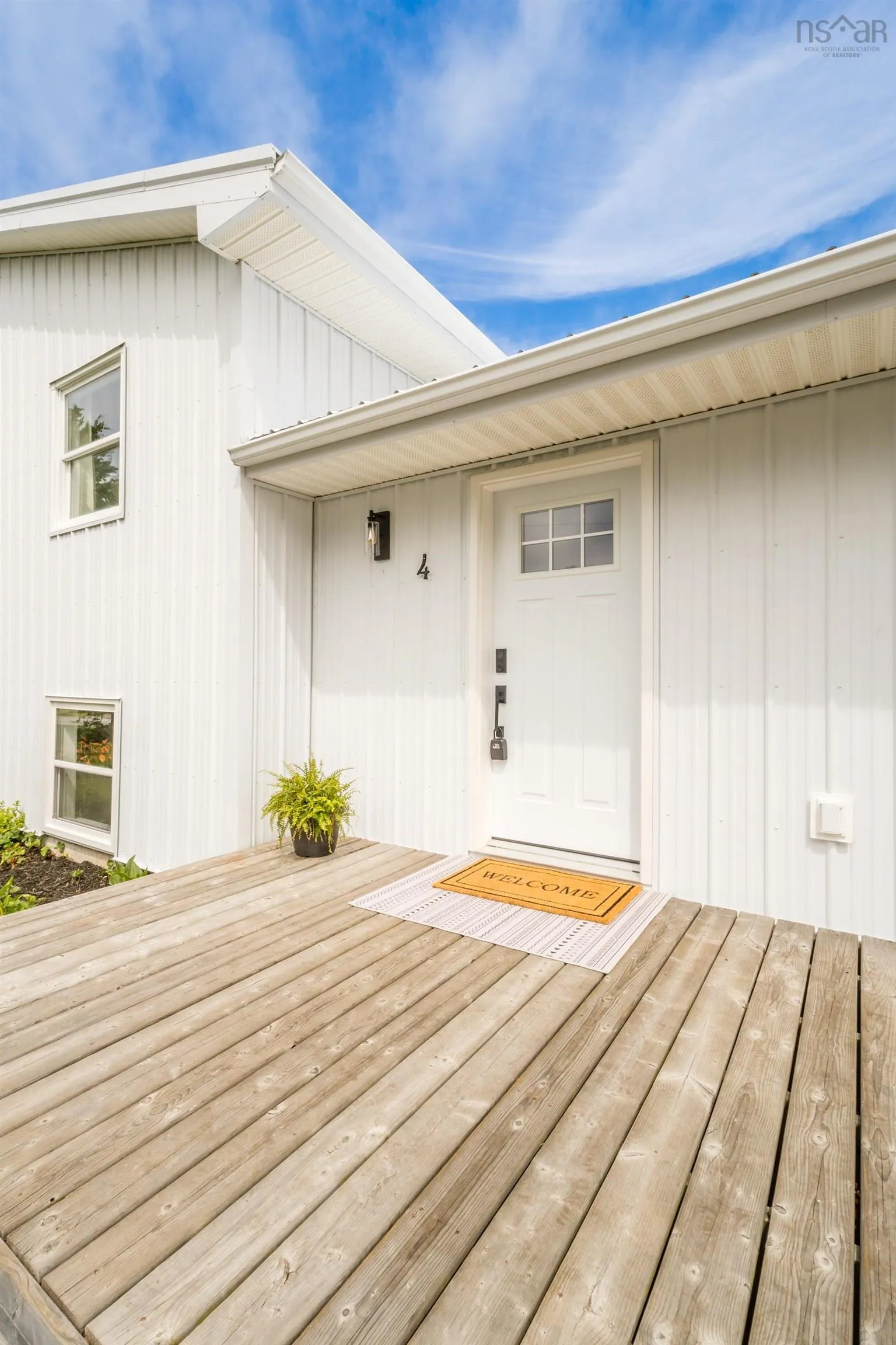 4 Glooscap Terrace, Wolfville, NS B4P 1S7, 3 Bedrooms Bedrooms, ,2 BathroomsBathrooms,Residential,For Sale,Glooscap,202517744