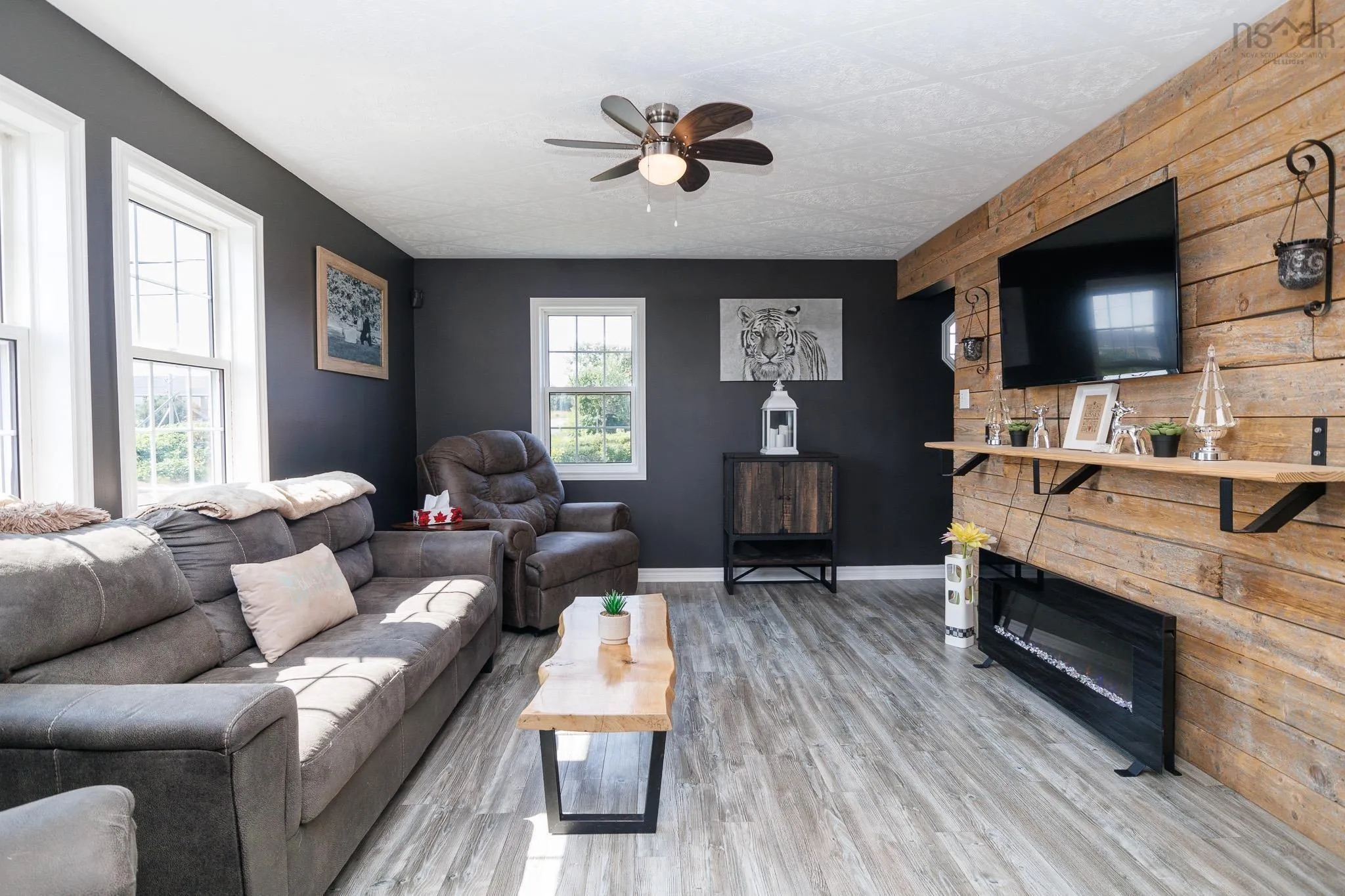 3 Quarry Road, Glace Bay, NS B1A 1E6, 5 Bedrooms Bedrooms, ,2 BathroomsBathrooms,Residential,For Sale,Quarry Road,202520832