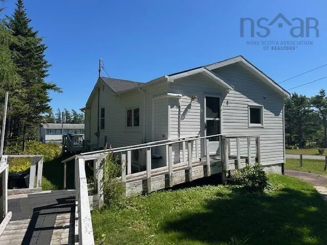 59 De Raymond Street, St. Peters, NS B0E 3B0, 2 Bedrooms Bedrooms, ,2 BathroomsBathrooms,Residential,For Sale,De Raymond,202523221