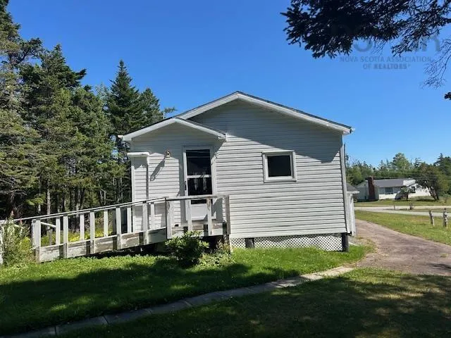 59 De Raymond Street, St. Peters, NS B0E 3B0, 2 Bedrooms Bedrooms, ,2 BathroomsBathrooms,Residential,For Sale,De Raymond,202523221