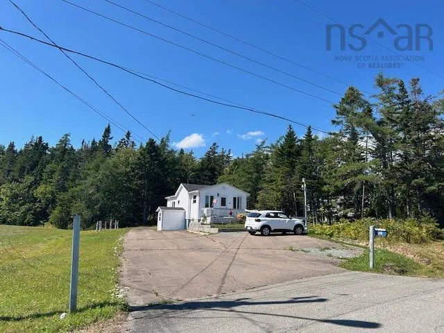 59 De Raymond Street, St. Peters, NS B0E 3B0, 2 Bedrooms Bedrooms, ,2 BathroomsBathrooms,Residential,For Sale,De Raymond,202523221