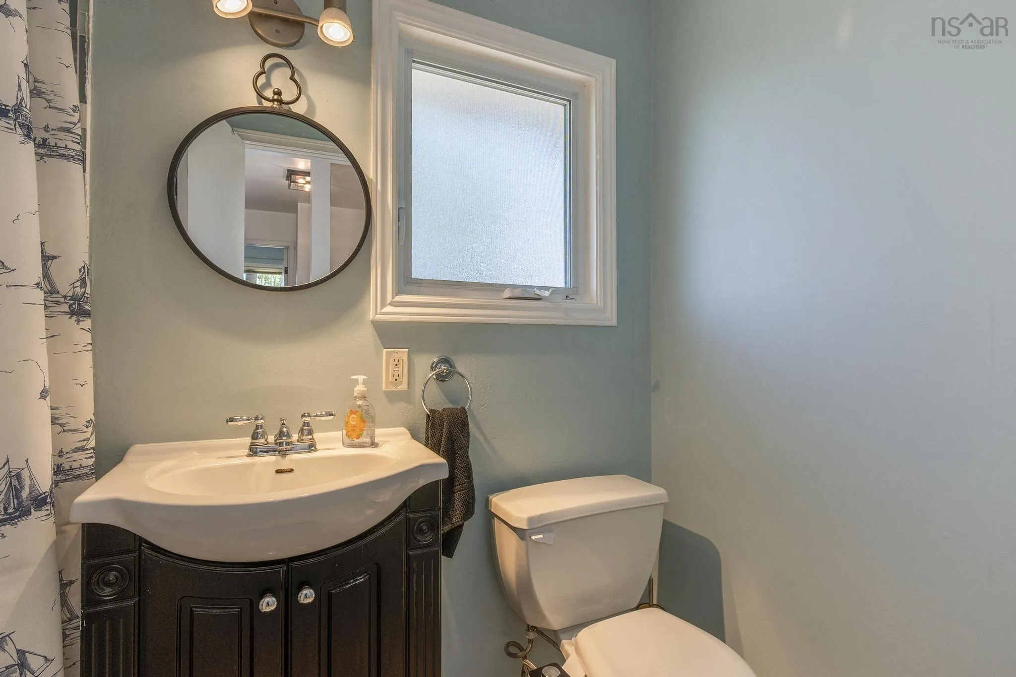 13 Lillian Drive, Woodlawn, NS B2W 3Z4, 3 Bedrooms Bedrooms, ,1 BathroomBathrooms,Residential,For Sale,Lillian,202521309