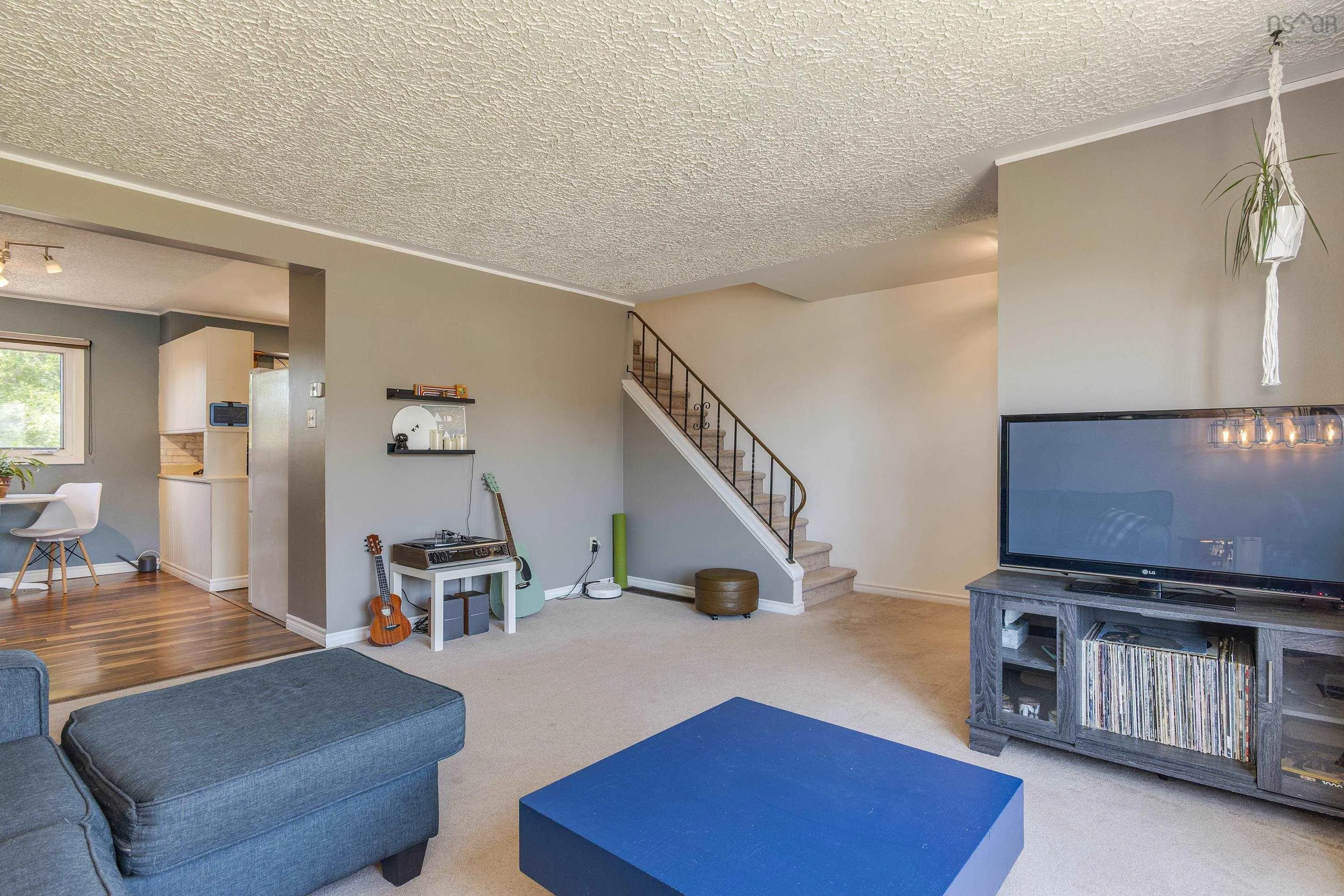 13 Lillian Drive, Woodlawn, NS B2W 3Z4, 3 Bedrooms Bedrooms, ,1 BathroomBathrooms,Residential,For Sale,Lillian,202521309