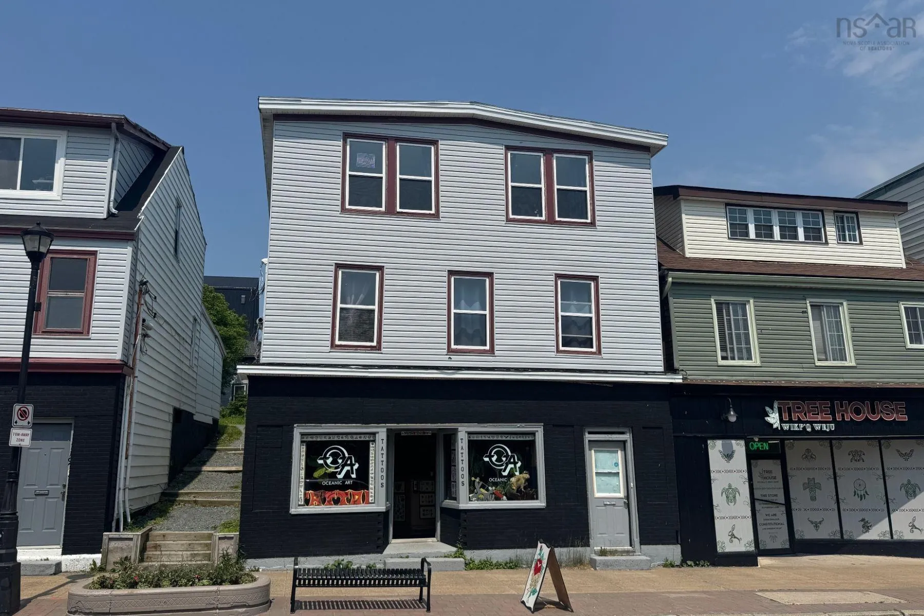 121 Portland Street, Dartmouth, NS B2Y 1H7, 3 Bedrooms Bedrooms, ,Residential Income,For Sale,Portland,202522929