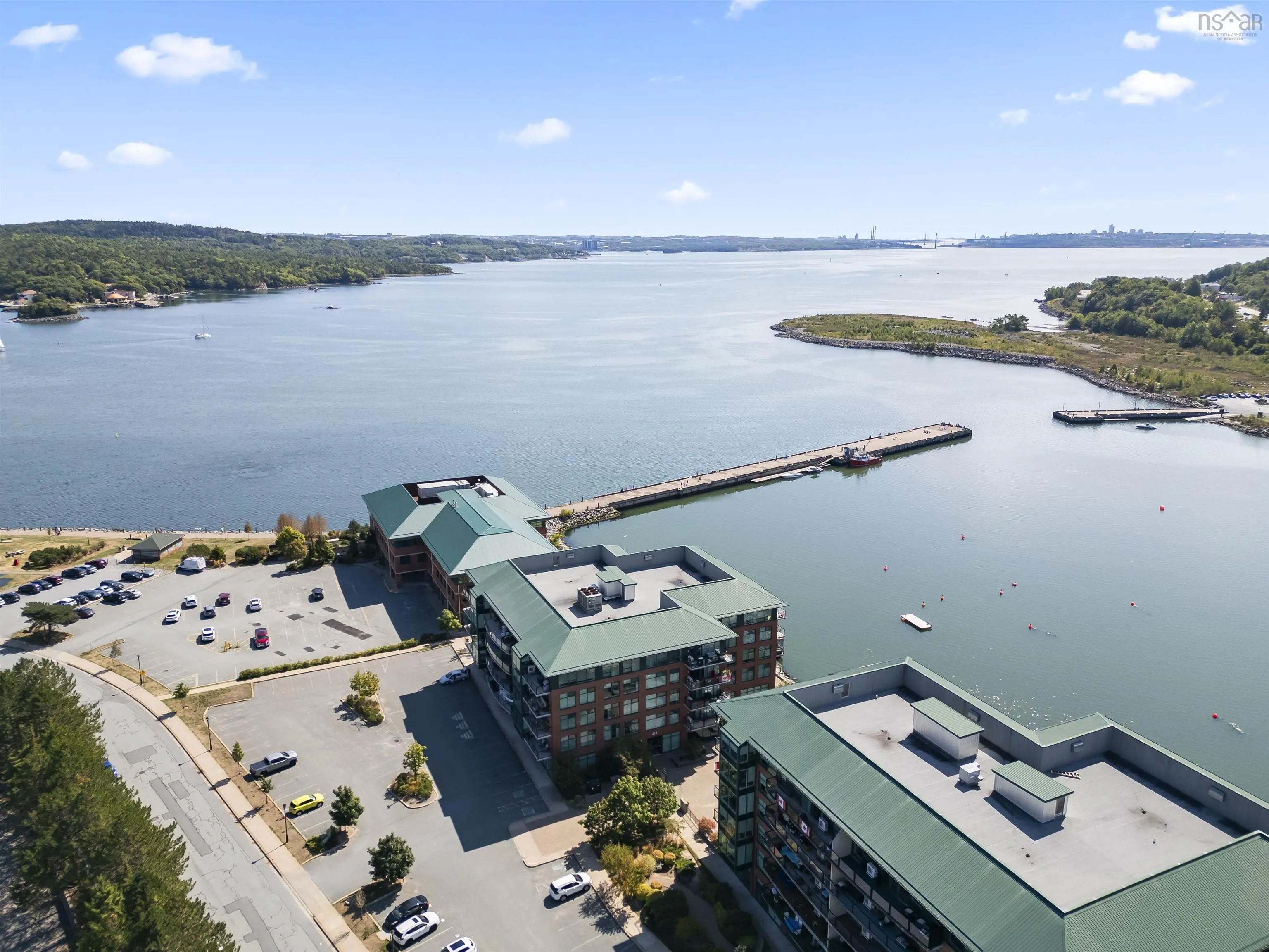 305-212 Waterfront Drive, Bedford, NS B4A 0H3, 2 Bedrooms Bedrooms, ,2 BathroomsBathrooms,Residential,For Sale,Waterfront,202522432