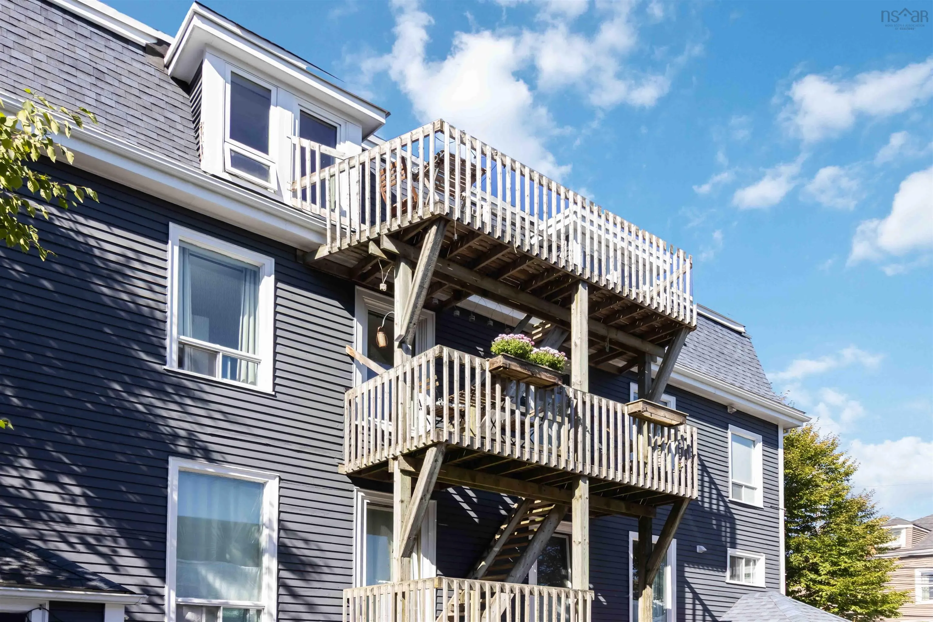 1187 Queen Street Unit 2, Halifax Peninsula, NS B3H 2S4, 1 Bedroom Bedrooms, ,1 BathroomBathrooms,Residential,For Sale,Queen,202523647