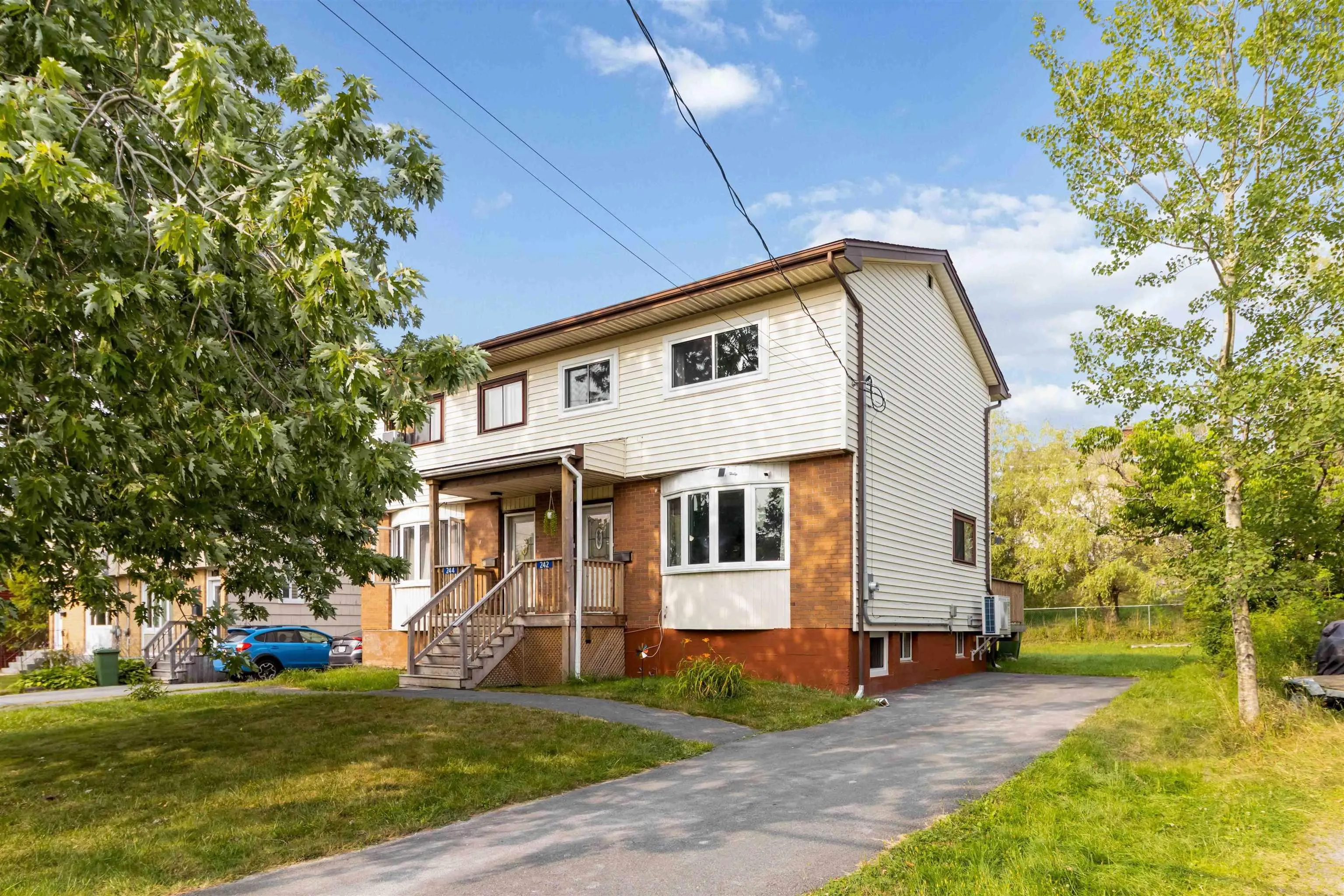 242 Spring Avenue, Dartmouth, NS B2W 1Y3, 4 Bedrooms Bedrooms, ,2 BathroomsBathrooms,Residential,For Sale,Spring Avenue,202520485
