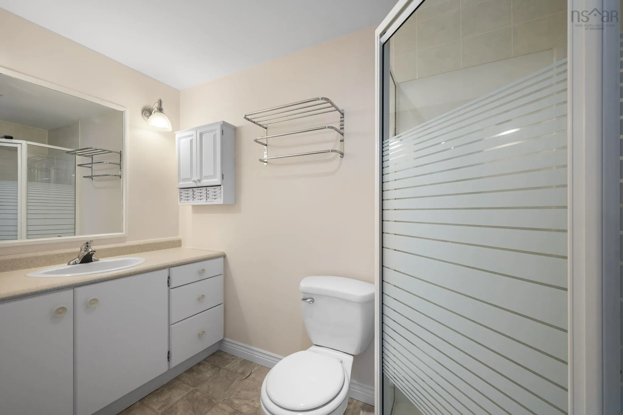 145 Starboard Drive, Halifax, NS B3M 4T4, 5 Bedrooms Bedrooms, ,4 BathroomsBathrooms,Residential,For Sale,Starboard,202523236