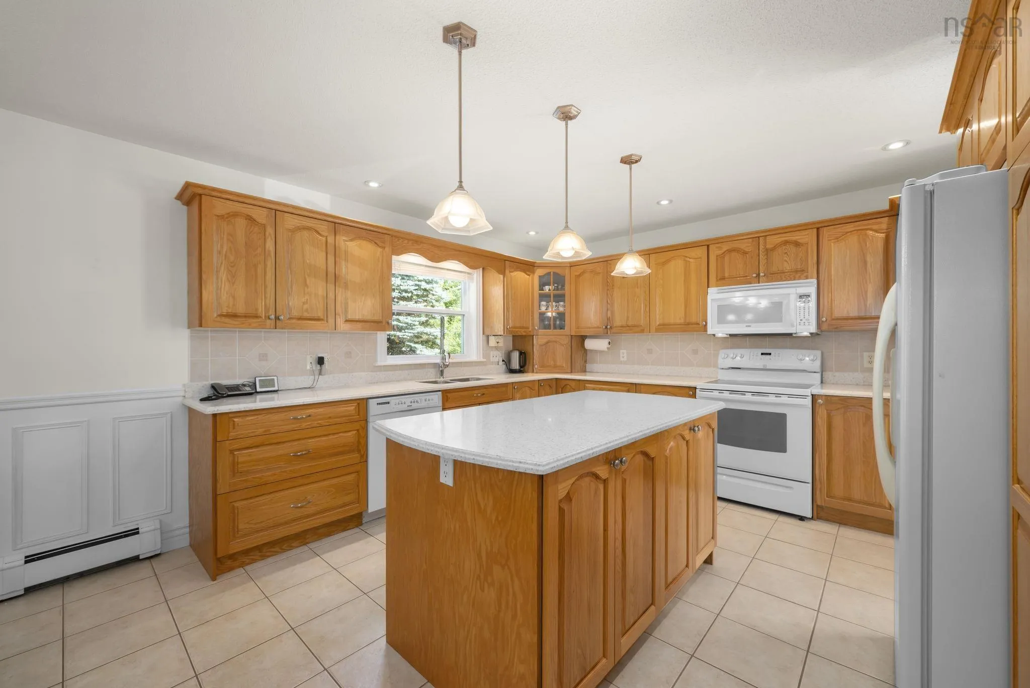 145 Starboard Drive, Halifax, NS B3M 4T4, 5 Bedrooms Bedrooms, ,4 BathroomsBathrooms,Residential,For Sale,Starboard,202523236
