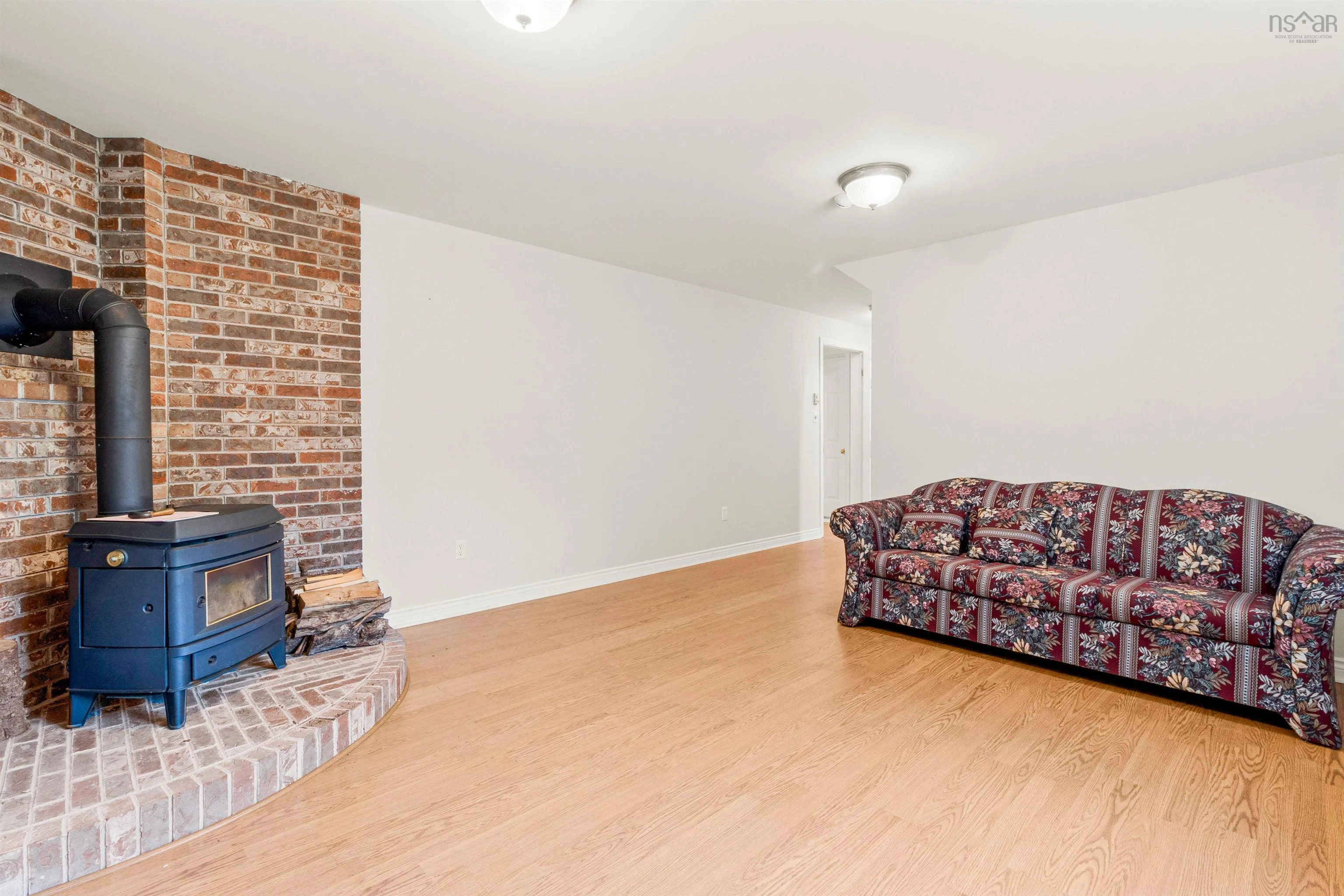 7 Warwick Lane, Halifax, NS B3M 4J3, 4 Bedrooms Bedrooms, ,3 BathroomsBathrooms,Residential,For Sale,Warwick,202524113