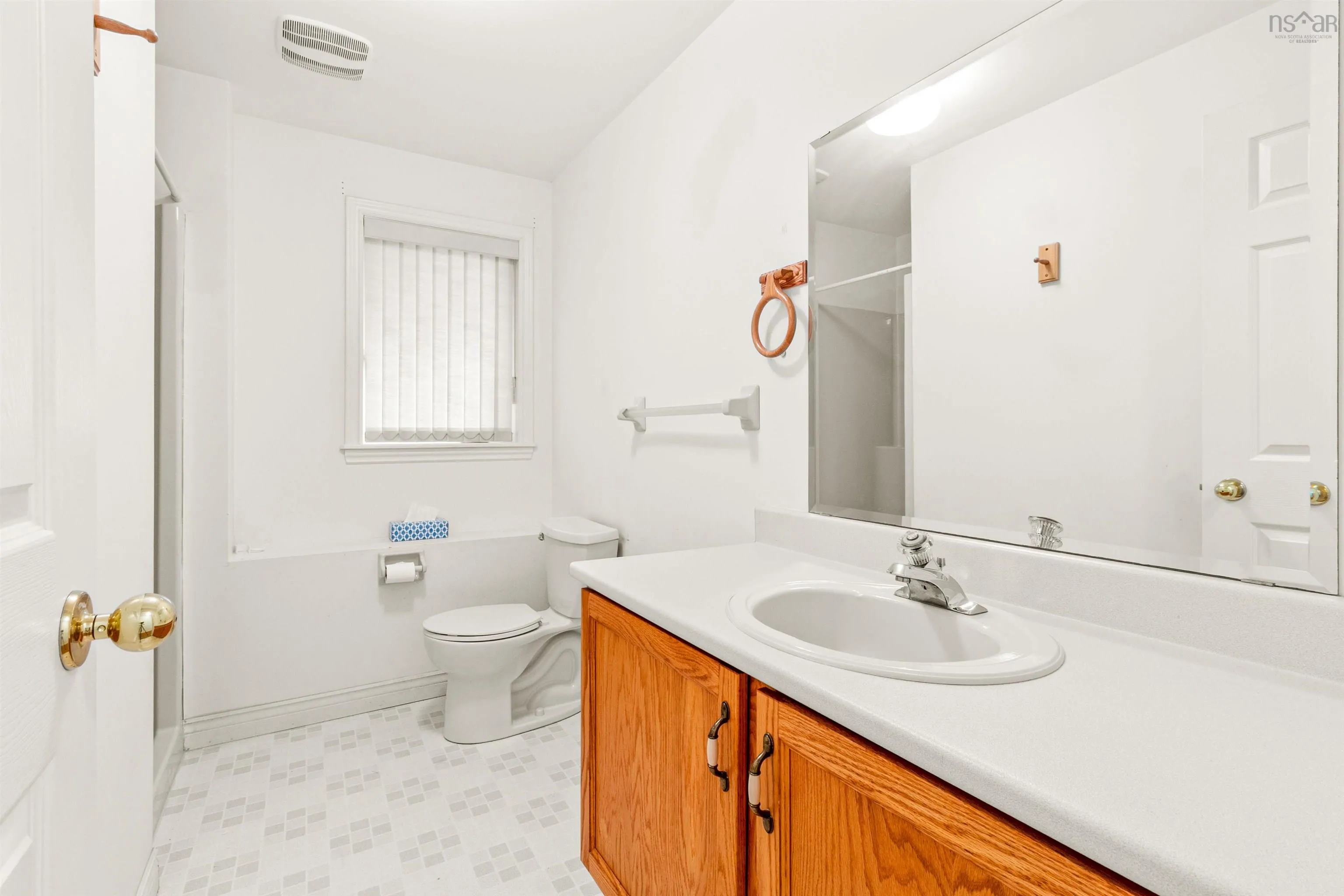 7 Warwick Lane, Halifax, NS B3M 4J3, 4 Bedrooms Bedrooms, ,3 BathroomsBathrooms,Residential,For Sale,Warwick,202524113