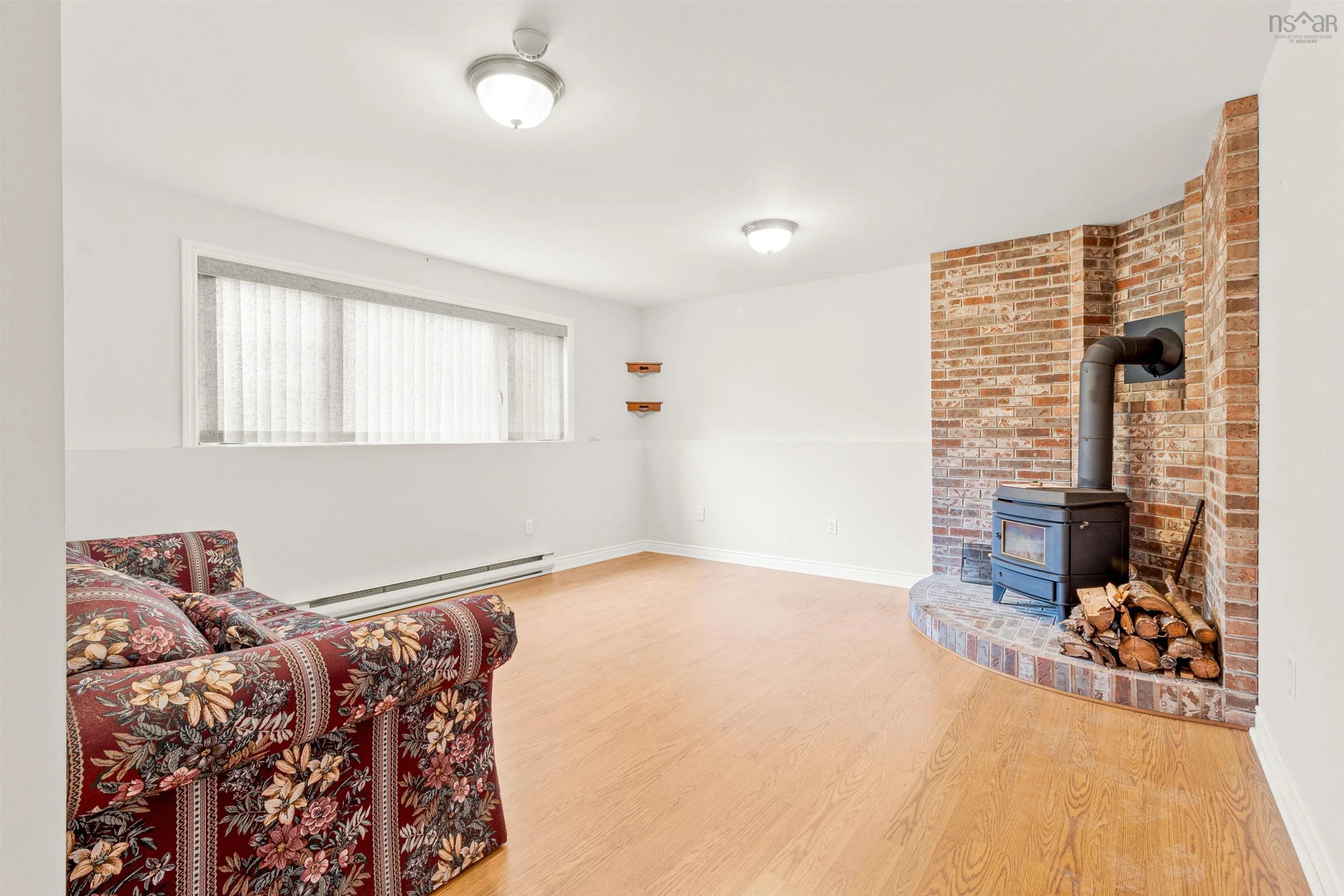 7 Warwick Lane, Halifax, NS B3M 4J3, 4 Bedrooms Bedrooms, ,3 BathroomsBathrooms,Residential,For Sale,Warwick,202524113