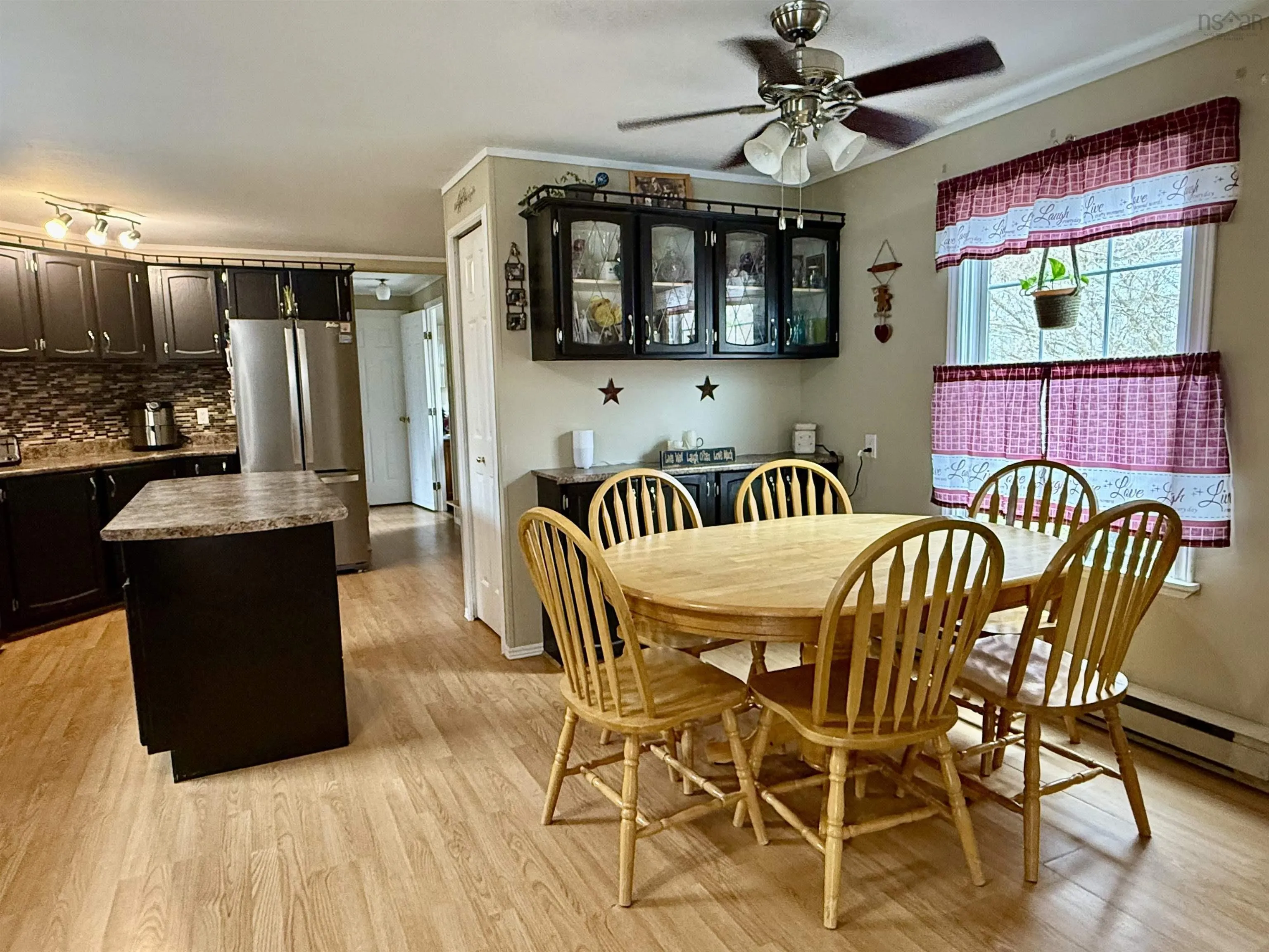 11 Forest View Drive, Barrington Passage Ns B0w 1e0, 3 Bedrooms Bedrooms, ,2 BathroomsBathrooms,Residential,For Sale,Forest View,202507816