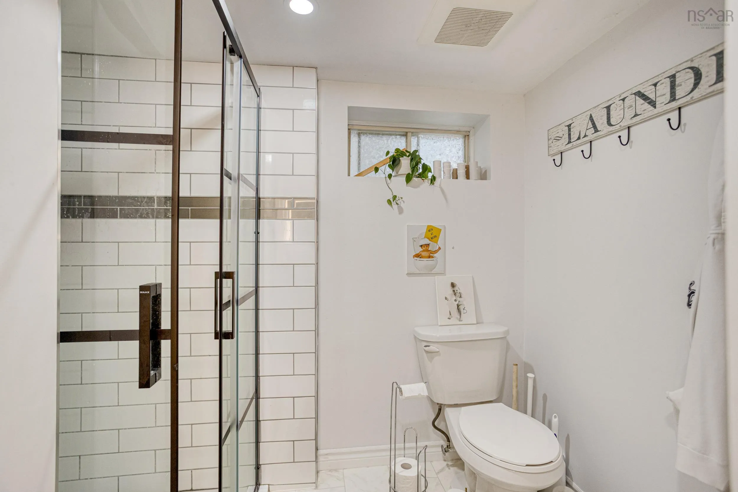1730 Preston Street, Halifax, NS B3H 3V4, 5 Bedrooms Bedrooms, ,2 BathroomsBathrooms,Residential,For Sale,Preston,202525590