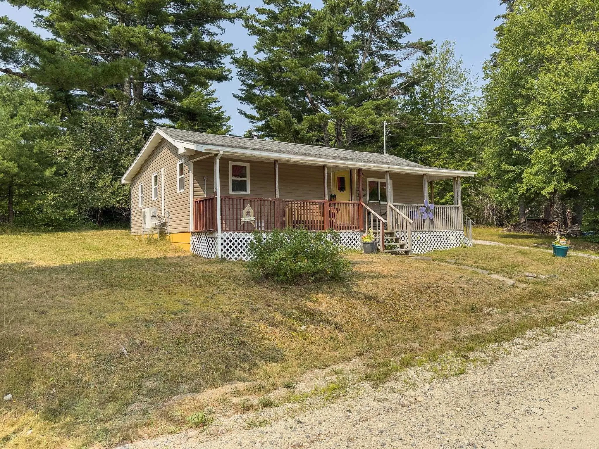 545 Depot Road, East Kemptville, NS B5A 5P7, 3 Bedrooms Bedrooms, ,1 BathroomBathrooms,Residential,For Sale,Depot,202520253