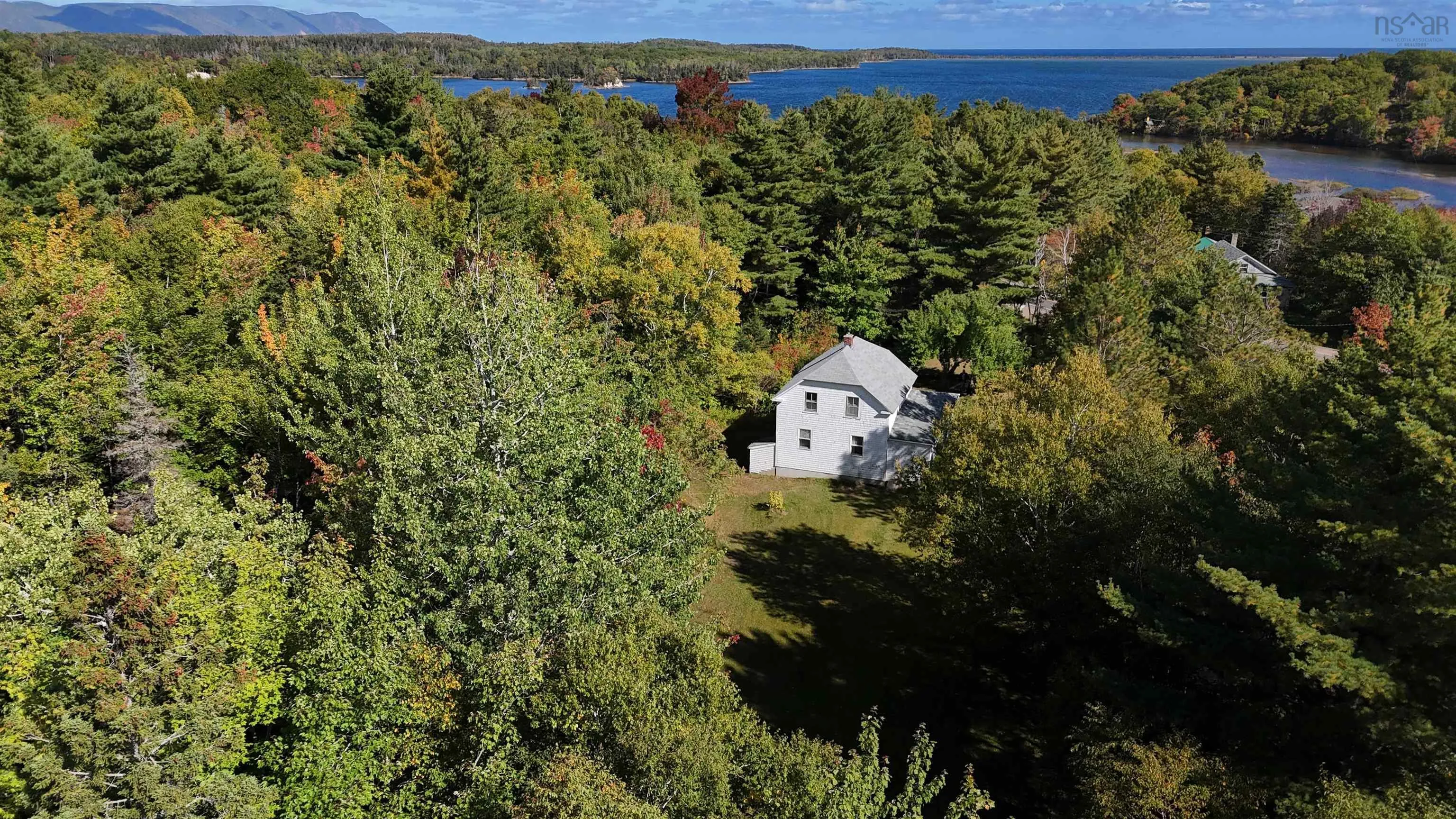 30016 Cabot Trail, South Harbour, NS B0C 1G0, 2 Bedrooms Bedrooms, ,1 BathroomBathrooms,Residential,For Sale,Cabot,202524969