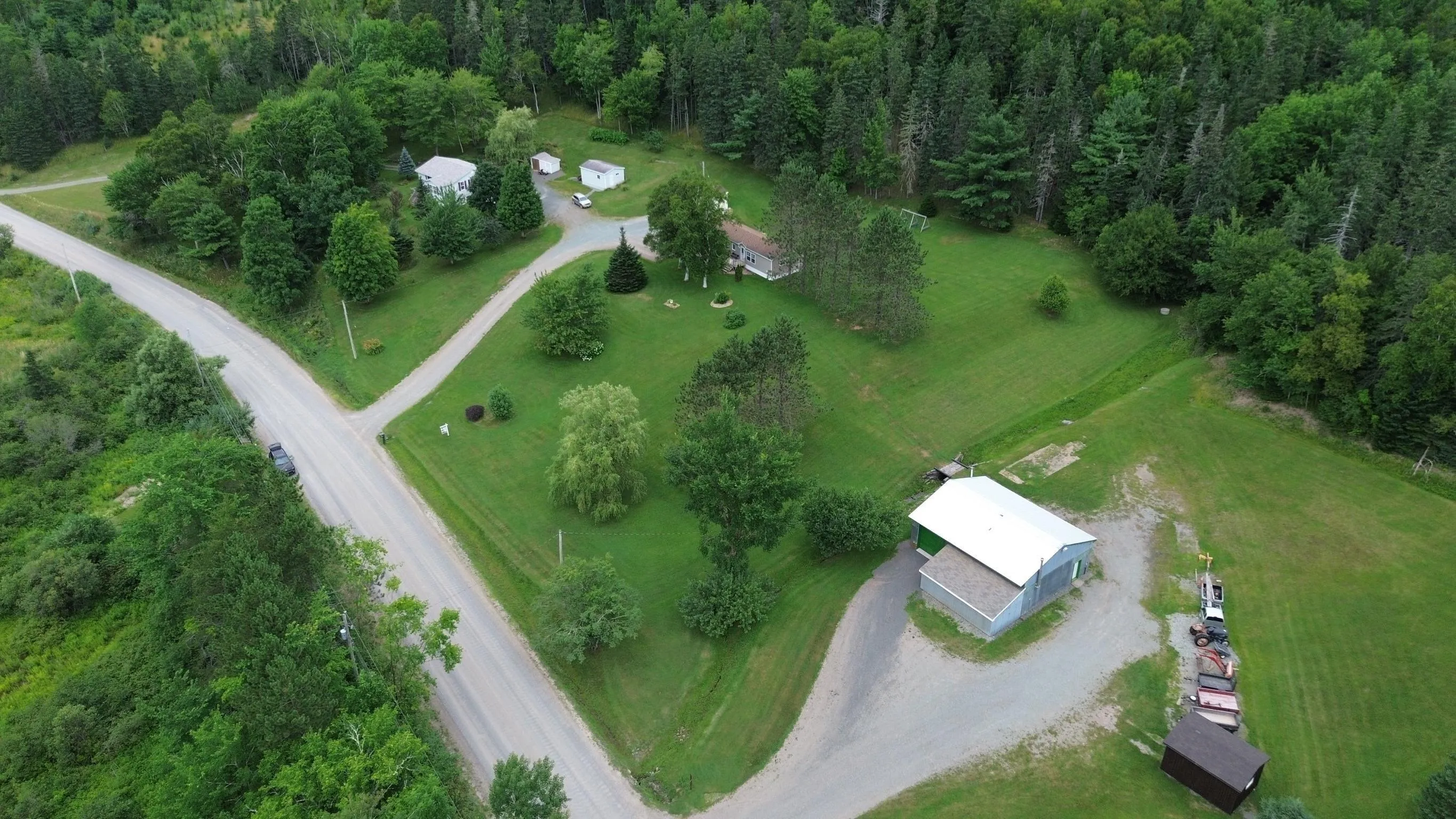 1824 Glen Road, Glen Road Ns B2g 2l3, 4 Bedrooms Bedrooms, ,1 BathroomBathrooms,Residential,For Sale,Glen,202509663
