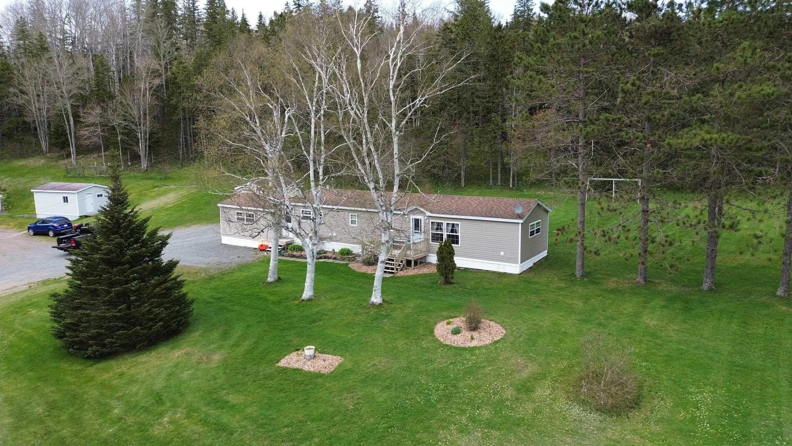 1824 Glen Road, Glen Road Ns B2g 2l3, 4 Bedrooms Bedrooms, ,1 BathroomBathrooms,Residential,For Sale,Glen,202509663