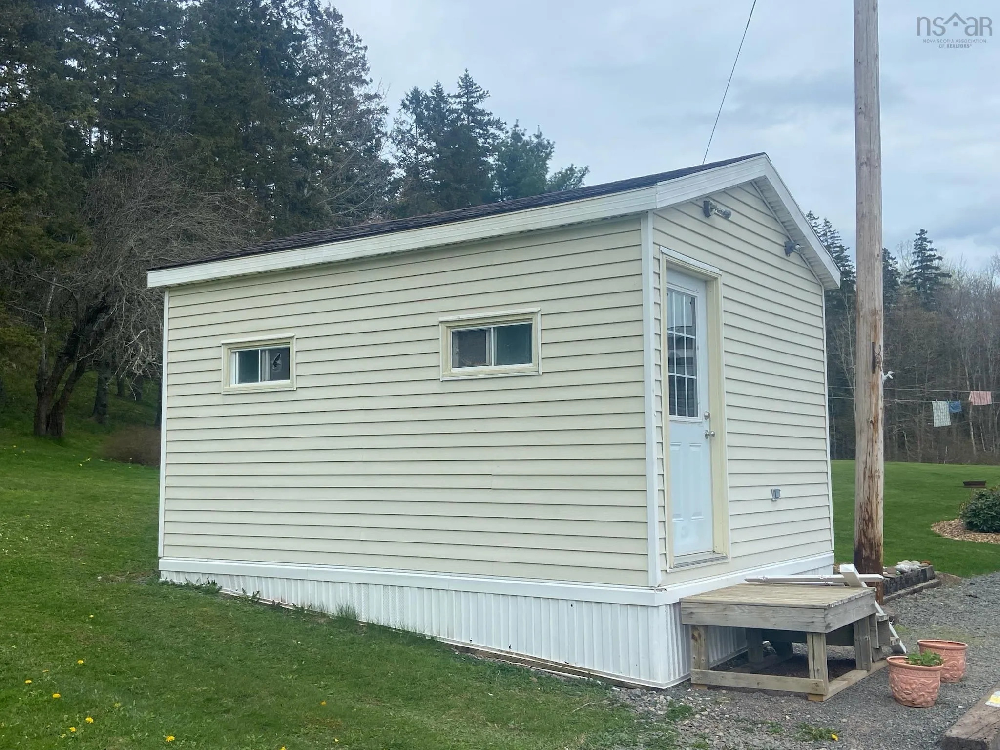 1824 Glen Road, Glen Road Ns B2g 2l3, 4 Bedrooms Bedrooms, ,1 BathroomBathrooms,Residential,For Sale,Glen,202509663