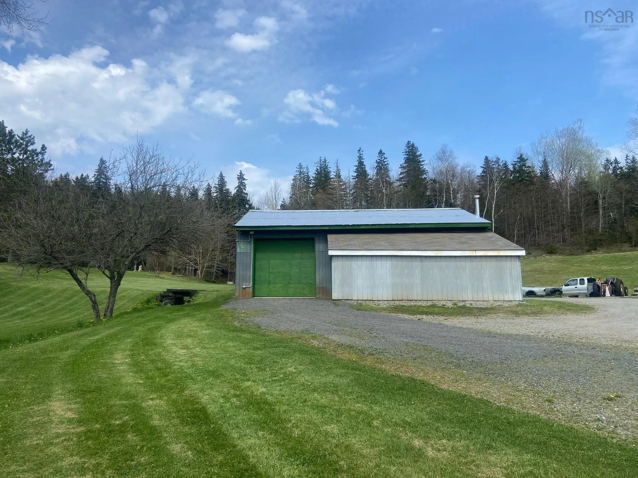 1824 Glen Road, Glen Road Ns B2g 2l3, 4 Bedrooms Bedrooms, ,1 BathroomBathrooms,Residential,For Sale,Glen,202509663