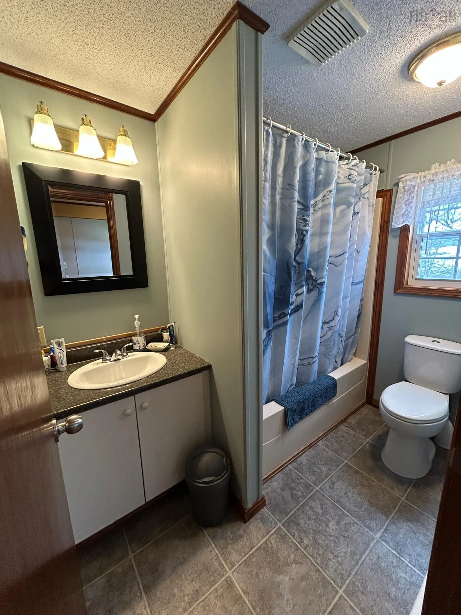 1824 Glen Road, Glen Road Ns B2g 2l3, 4 Bedrooms Bedrooms, ,1 BathroomBathrooms,Residential,For Sale,Glen,202509663