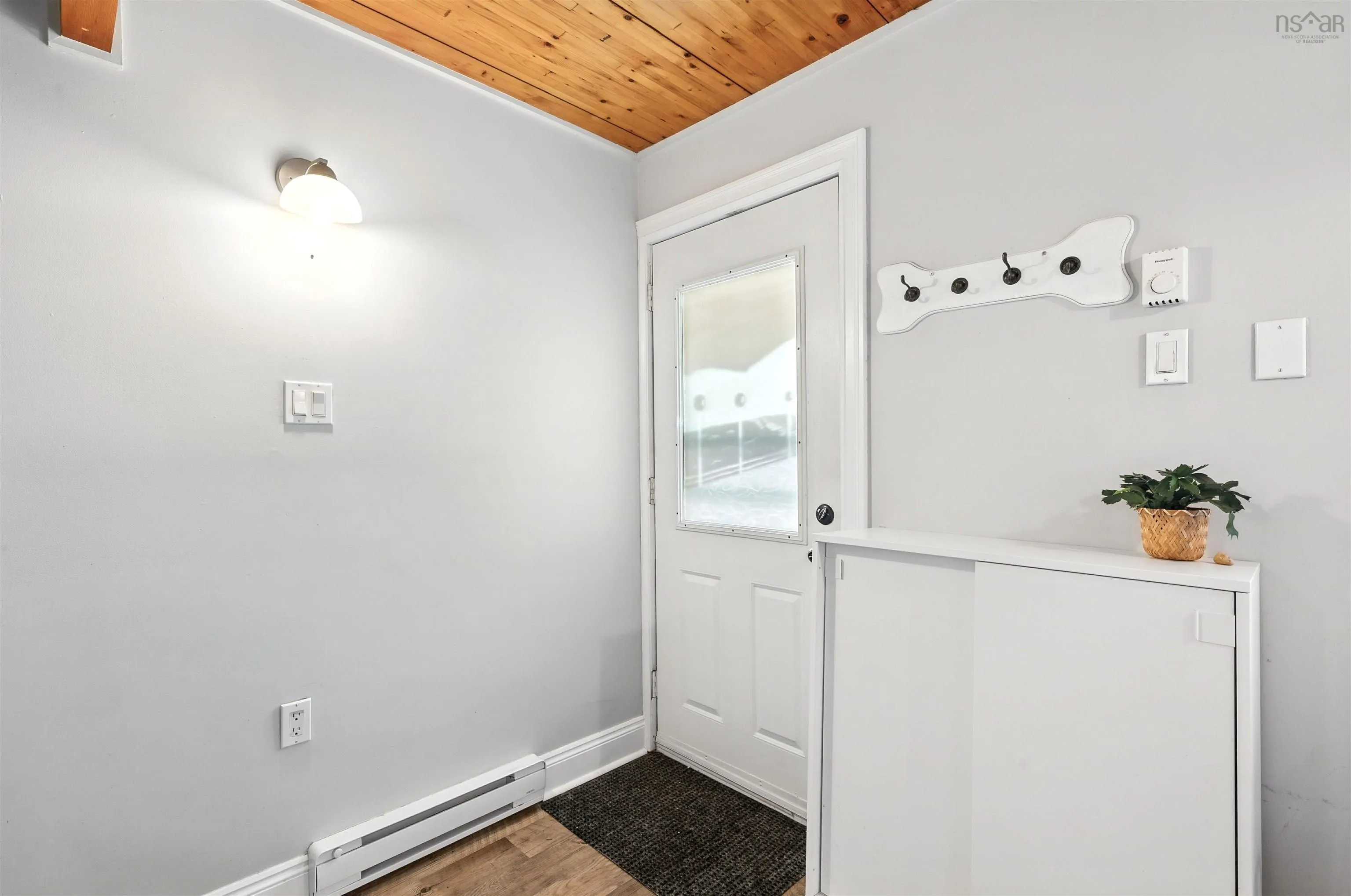 143 Ridge Valley Road, Halifax, NS B3P 2K1, 3 Bedrooms Bedrooms, ,1 BathroomBathrooms,Residential,For Sale,Ridge Valley,202521252