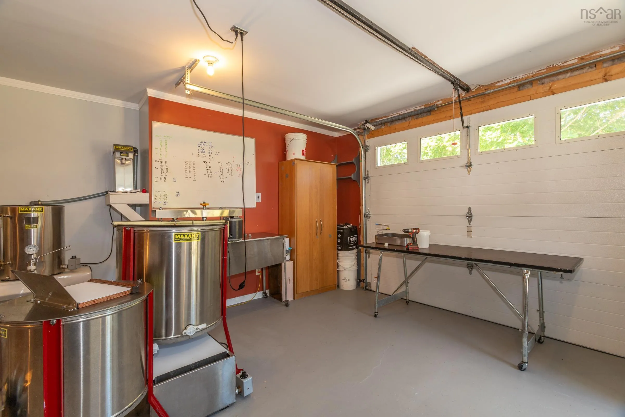 2478 Highway 1, Upper Clements, NS B0S 1A0, 3 Bedrooms Bedrooms, ,2 BathroomsBathrooms,Residential,For Sale,Highway 1,202521039