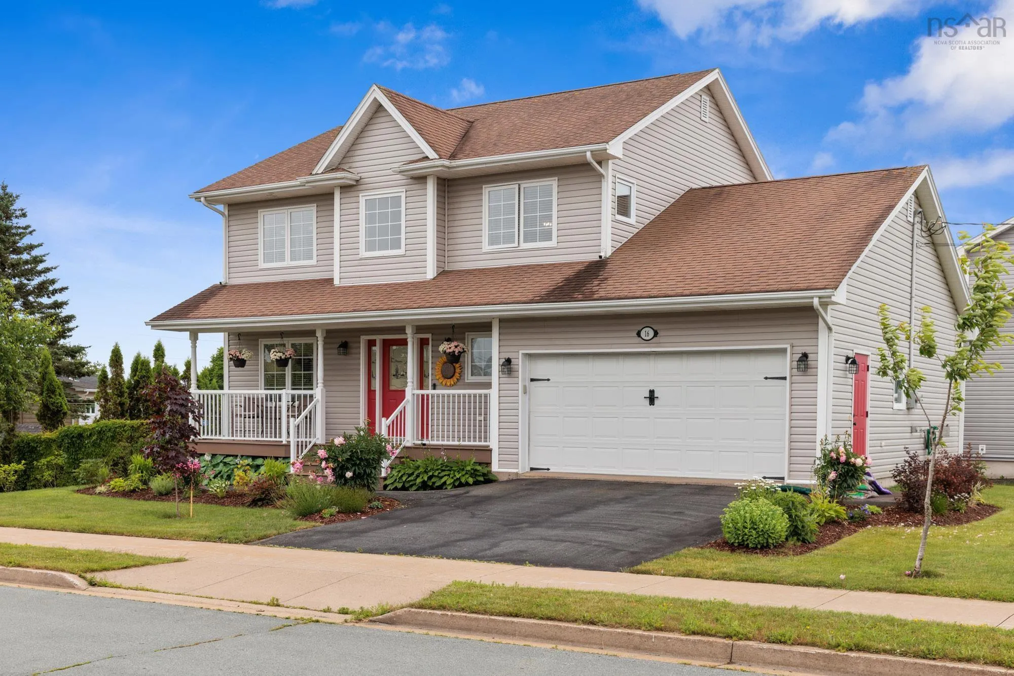 16 Esh Lane, Eastern Passage, NS B3B 0E3, 3 Bedrooms Bedrooms, ,4 BathroomsBathrooms,Residential,For Sale,Esh,202517529