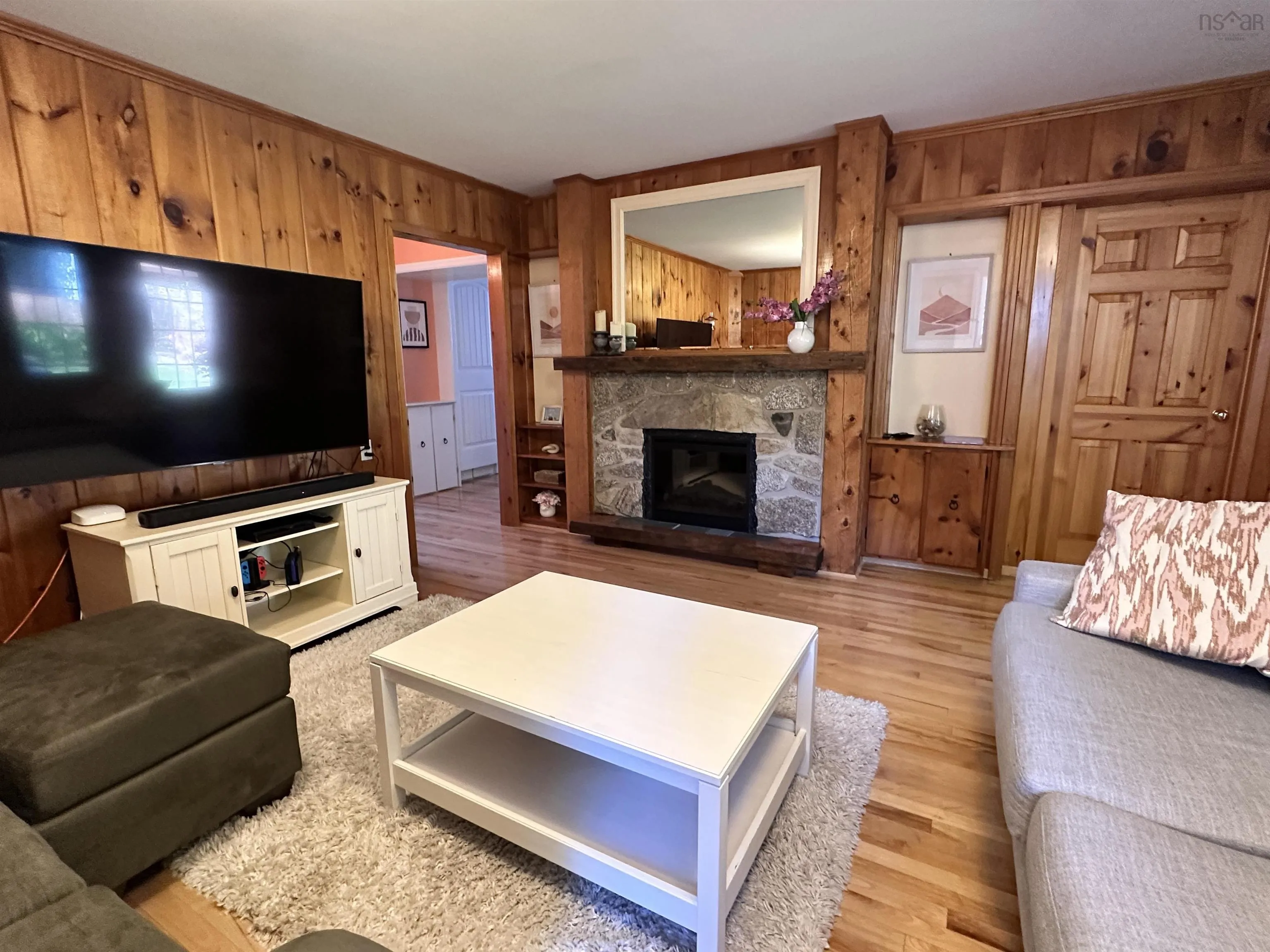 167 Church Street, Liverpool, NS B0T 1K0, 3 Bedrooms Bedrooms, ,2 BathroomsBathrooms,Residential,For Sale,Church,202521798