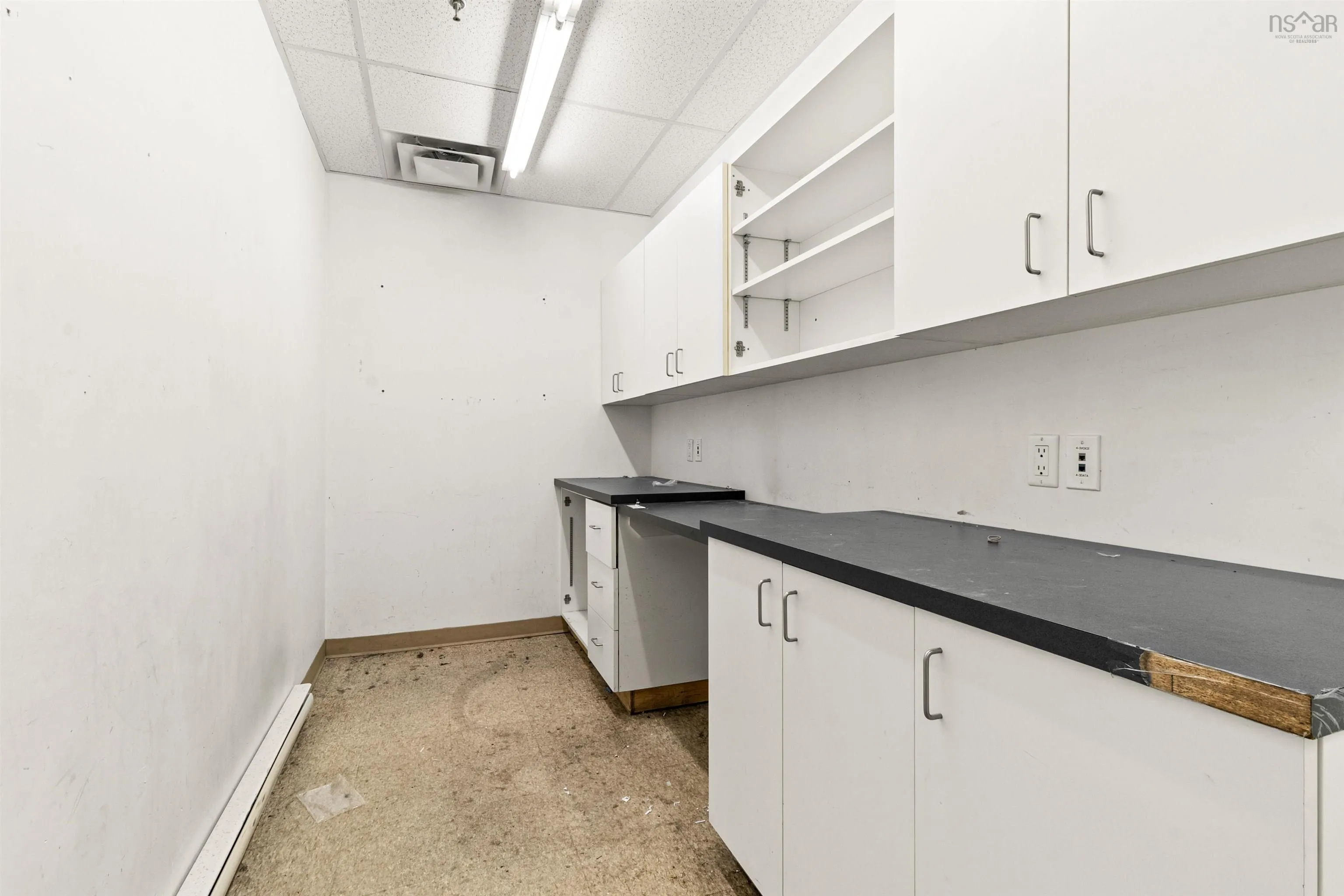 5690 Spring Garden Road, Halifax, NS B3H 3R2, ,Commercial Sale,For Sale,Spring Garden,202520598