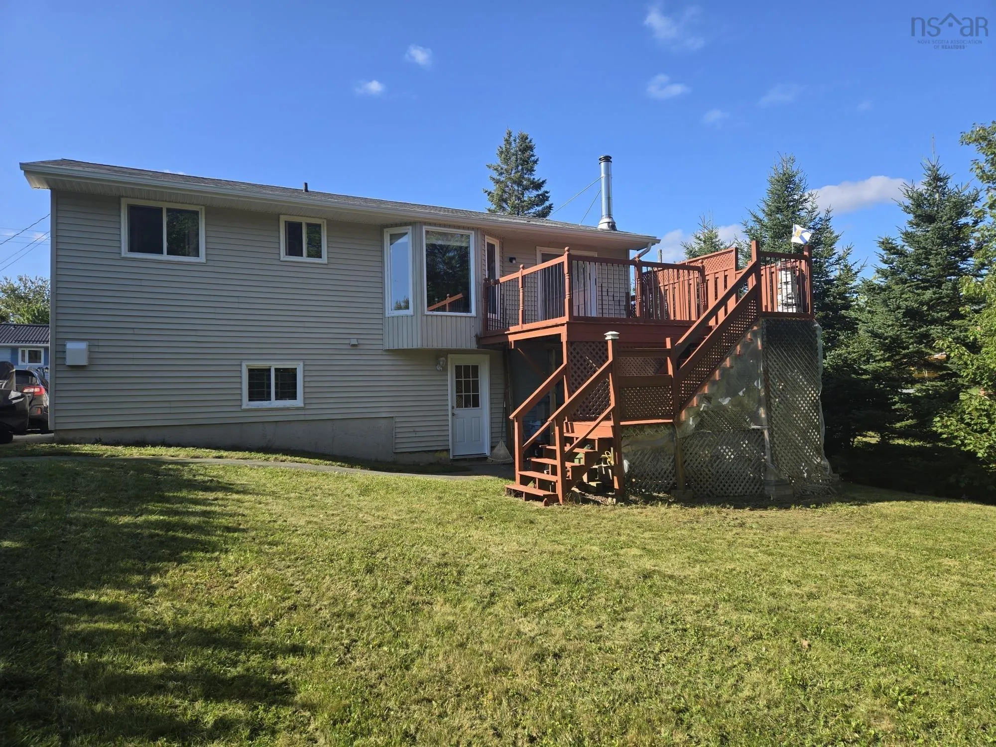 8 Sherwood Street, Cole Harbour, NS B2V 2P4, 3 Bedrooms Bedrooms, ,2 BathroomsBathrooms,Residential,For Sale,Sherwood,202523304