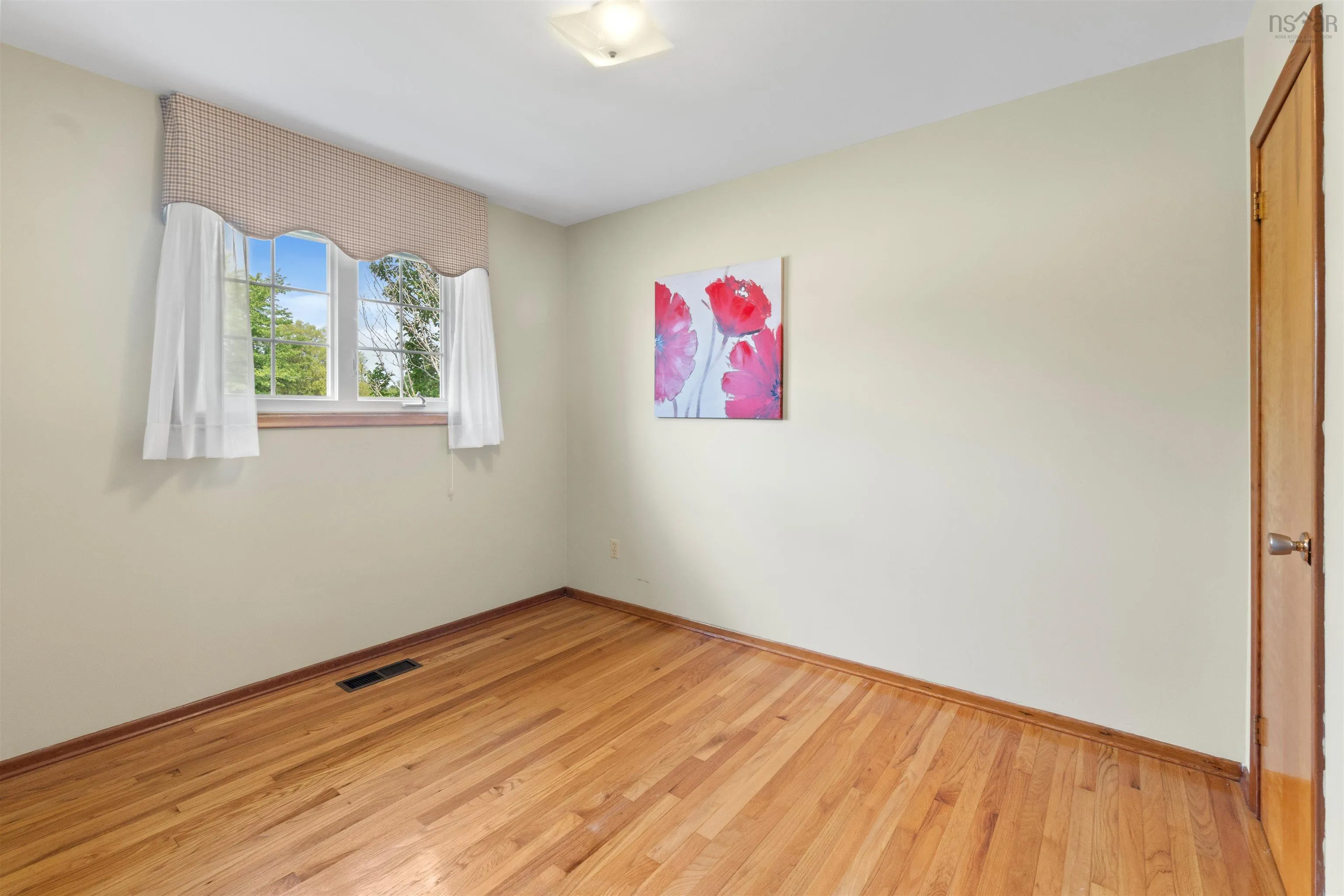 6 Codroy Avenue, Lake Loon, NS B2W 3R2, 3 Bedrooms Bedrooms, ,2 BathroomsBathrooms,Residential,For Sale,Codroy,202519886