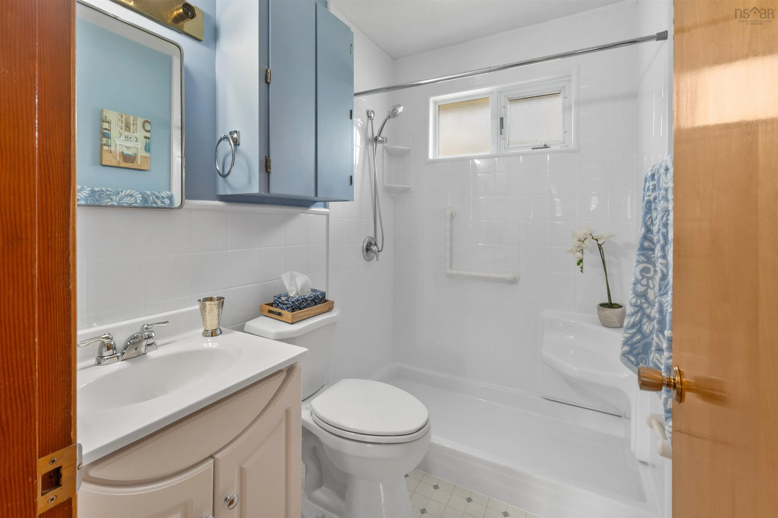 6 Codroy Avenue, Lake Loon, NS B2W 3R2, 3 Bedrooms Bedrooms, ,2 BathroomsBathrooms,Residential,For Sale,Codroy,202519886