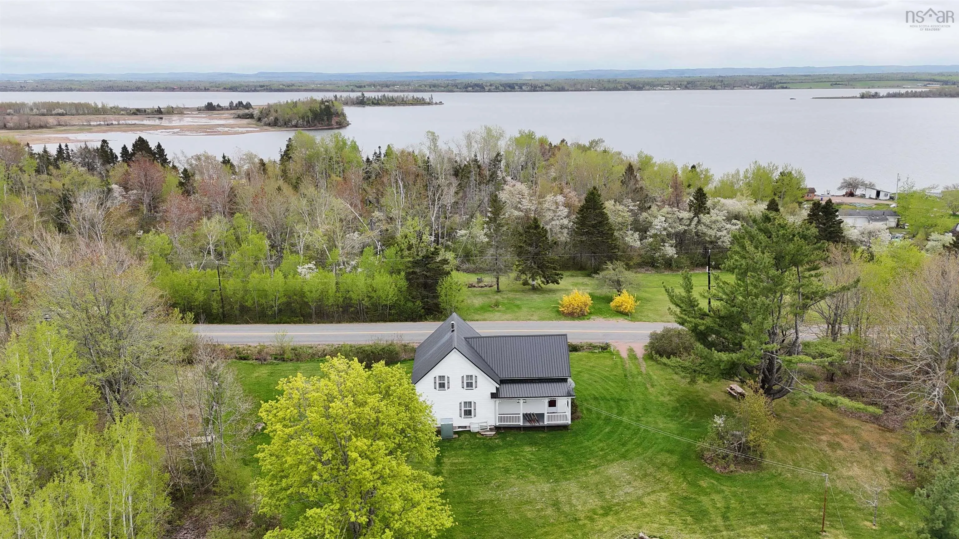 2653 Malagash Road, Malagash Centre Ns B0k 1e0, 4 Bedrooms Bedrooms, ,1 BathroomBathrooms,Residential,For Sale,Malagash,202510172