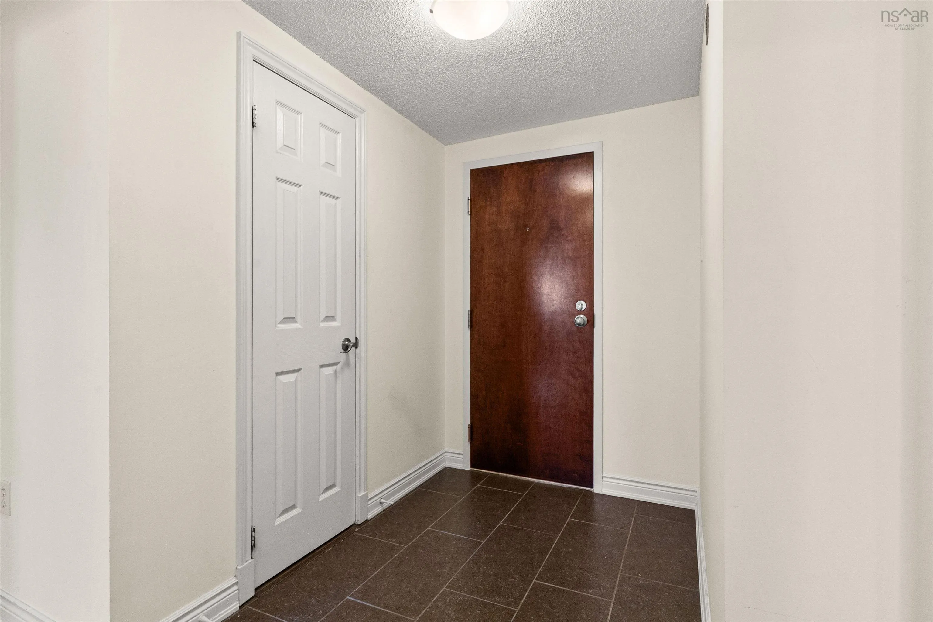 301-5530 Artillery Place, Halifax, NS B3J 1J3, 2 Bedrooms Bedrooms, ,2 BathroomsBathrooms,Residential,For Sale,Artillery,202525414