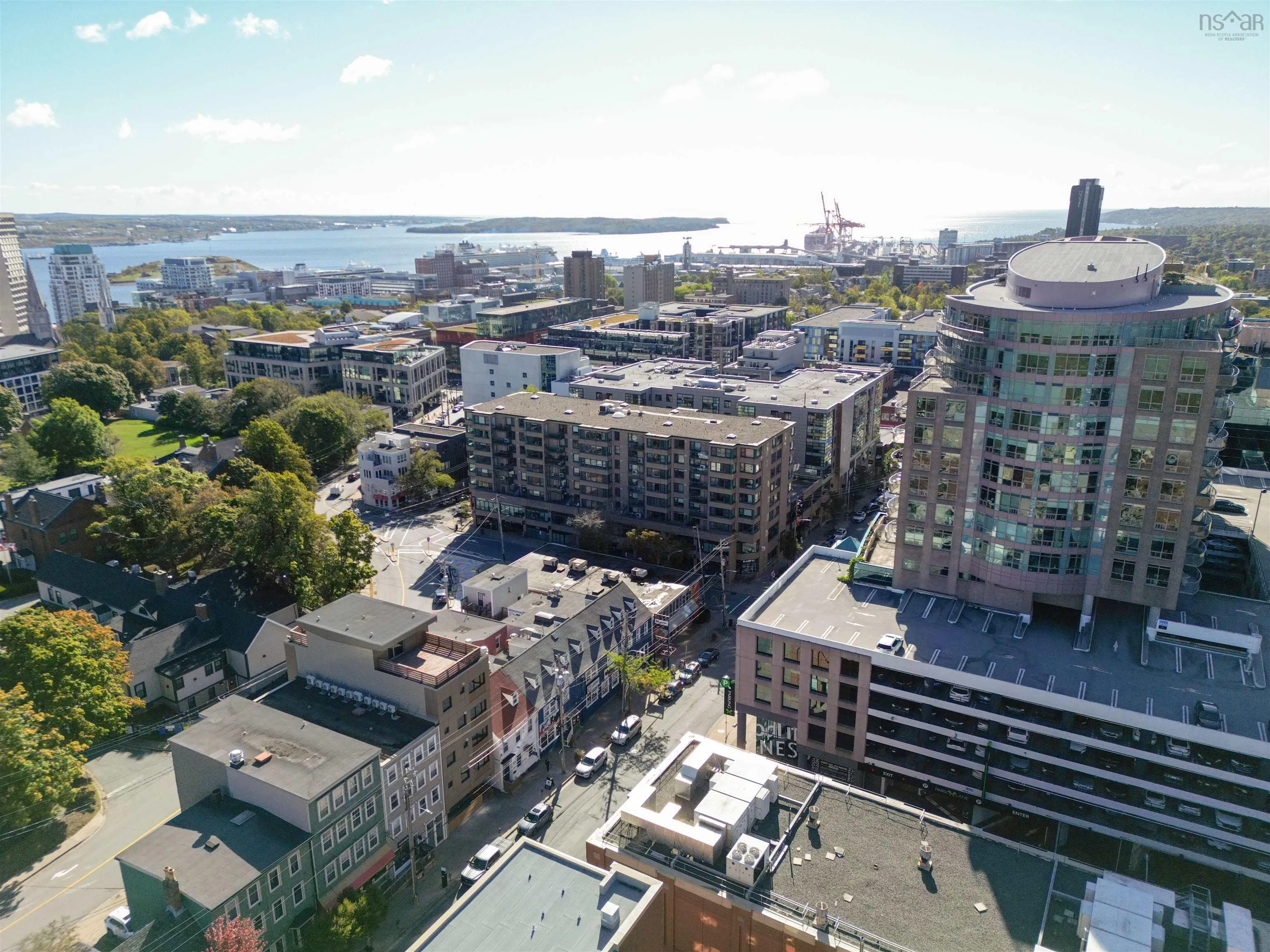 301-5530 Artillery Place, Halifax, NS B3J 1J3, 2 Bedrooms Bedrooms, ,2 BathroomsBathrooms,Residential,For Sale,Artillery,202525414