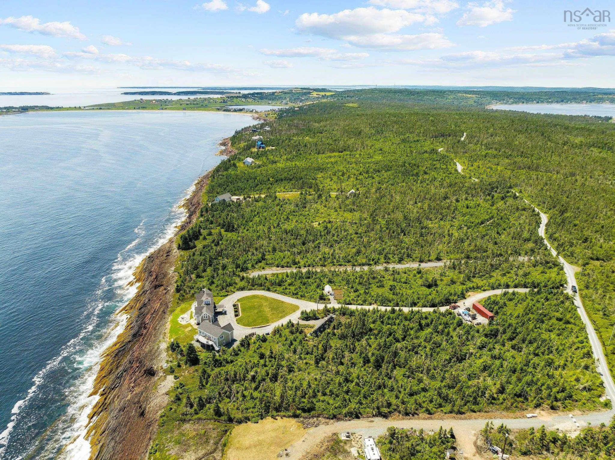 368 Middle Road, Kingsburg Ns B0j 2x0, 5 Bedrooms Bedrooms, ,4 BathroomsBathrooms,Residential,For Sale,Middle,202506791