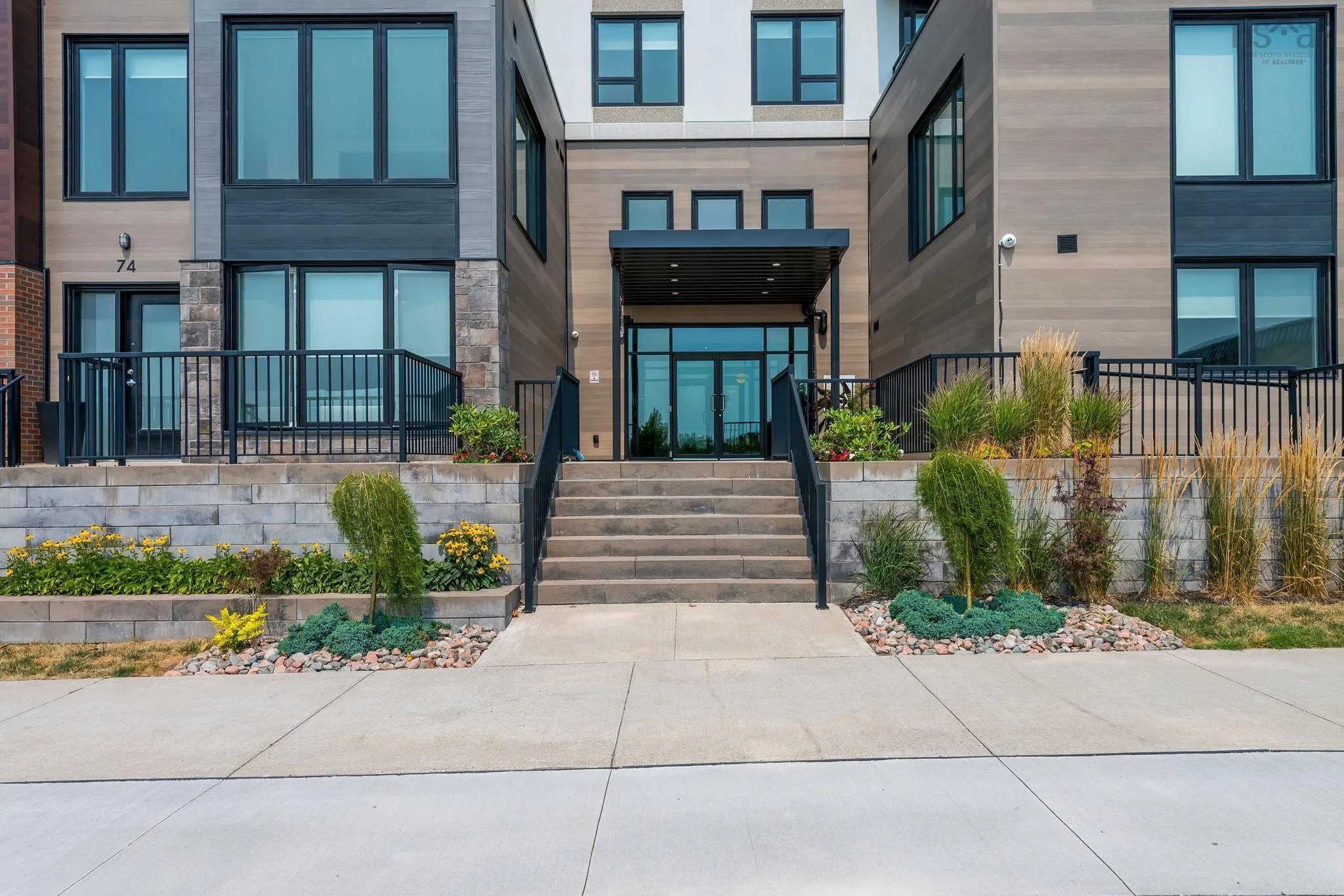 1704-72 Seapoint Road, Dartmouth, NS B3B 0R8, 2 Bedrooms Bedrooms, ,2 BathroomsBathrooms,Residential,For Sale,Seapoint,202519969