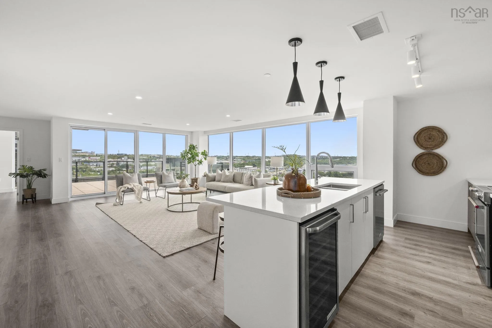 1704-72 Seapoint Road, Dartmouth, NS B3B 0R8, 2 Bedrooms Bedrooms, ,2 BathroomsBathrooms,Residential,For Sale,Seapoint,202519969