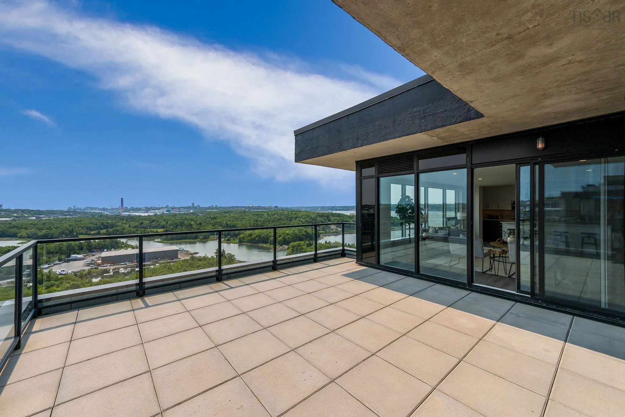 1704-72 Seapoint Road, Dartmouth, NS B3B 0R8, 2 Bedrooms Bedrooms, ,2 BathroomsBathrooms,Residential,For Sale,Seapoint,202519969