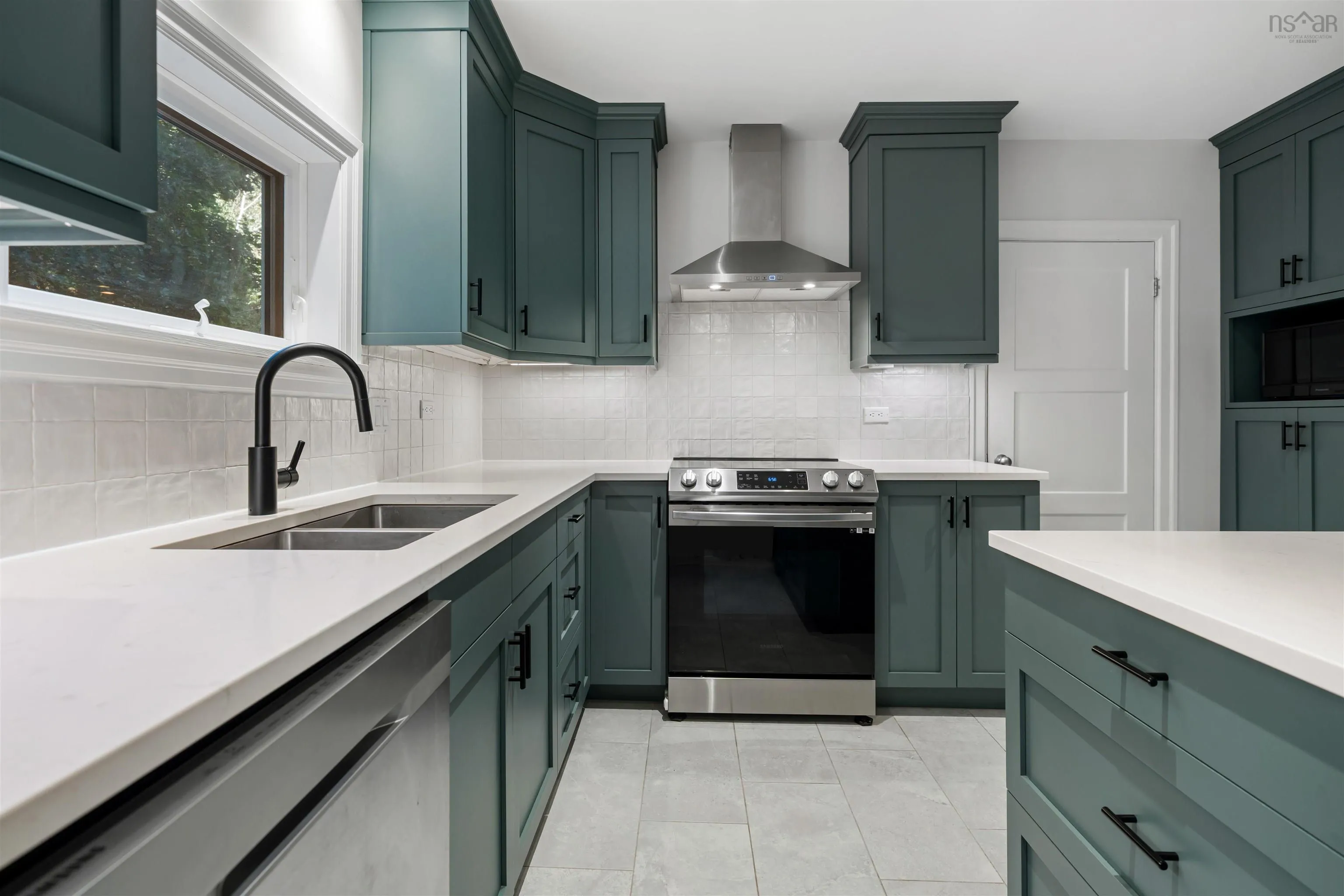 84 Elm Street, New Glasgow, NS B2H 1X4, 2 Bedrooms Bedrooms, ,2 BathroomsBathrooms,Residential,For Sale,Elm,202522658