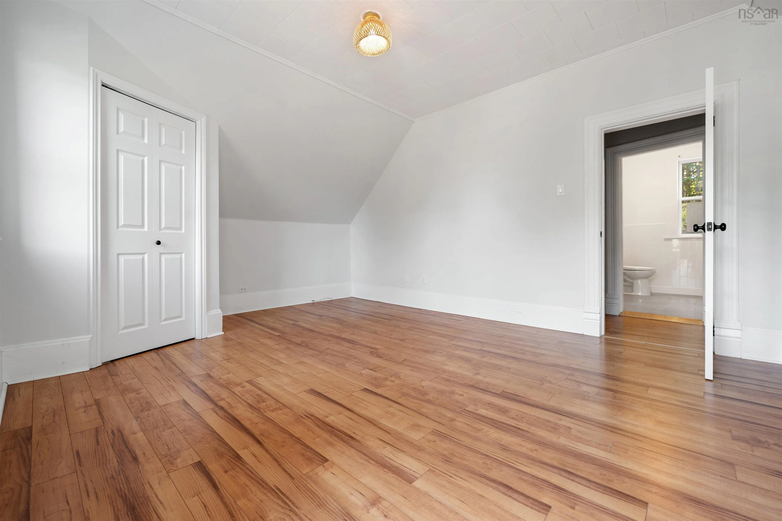 84 Elm Street, New Glasgow, NS B2H 1X4, 2 Bedrooms Bedrooms, ,2 BathroomsBathrooms,Residential,For Sale,Elm,202522658