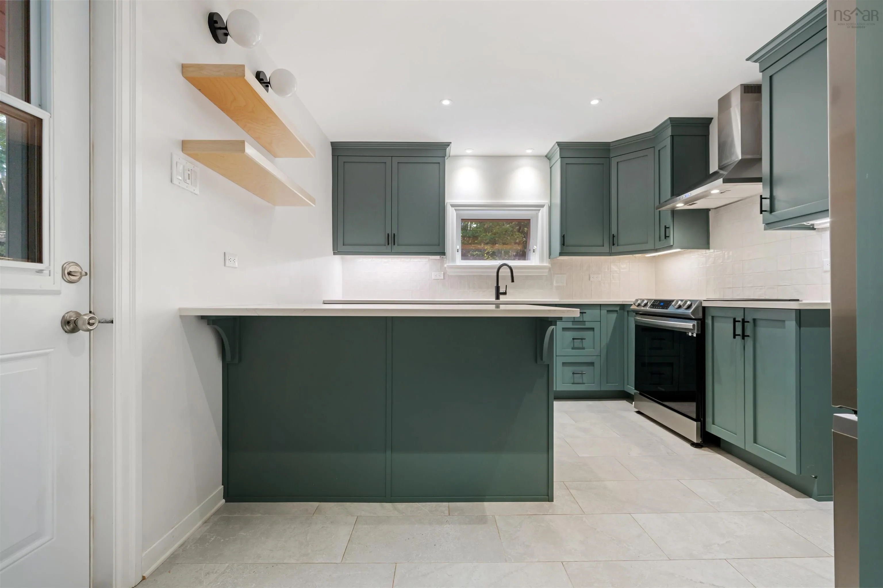84 Elm Street, New Glasgow, NS B2H 1X4, 2 Bedrooms Bedrooms, ,2 BathroomsBathrooms,Residential,For Sale,Elm,202522658