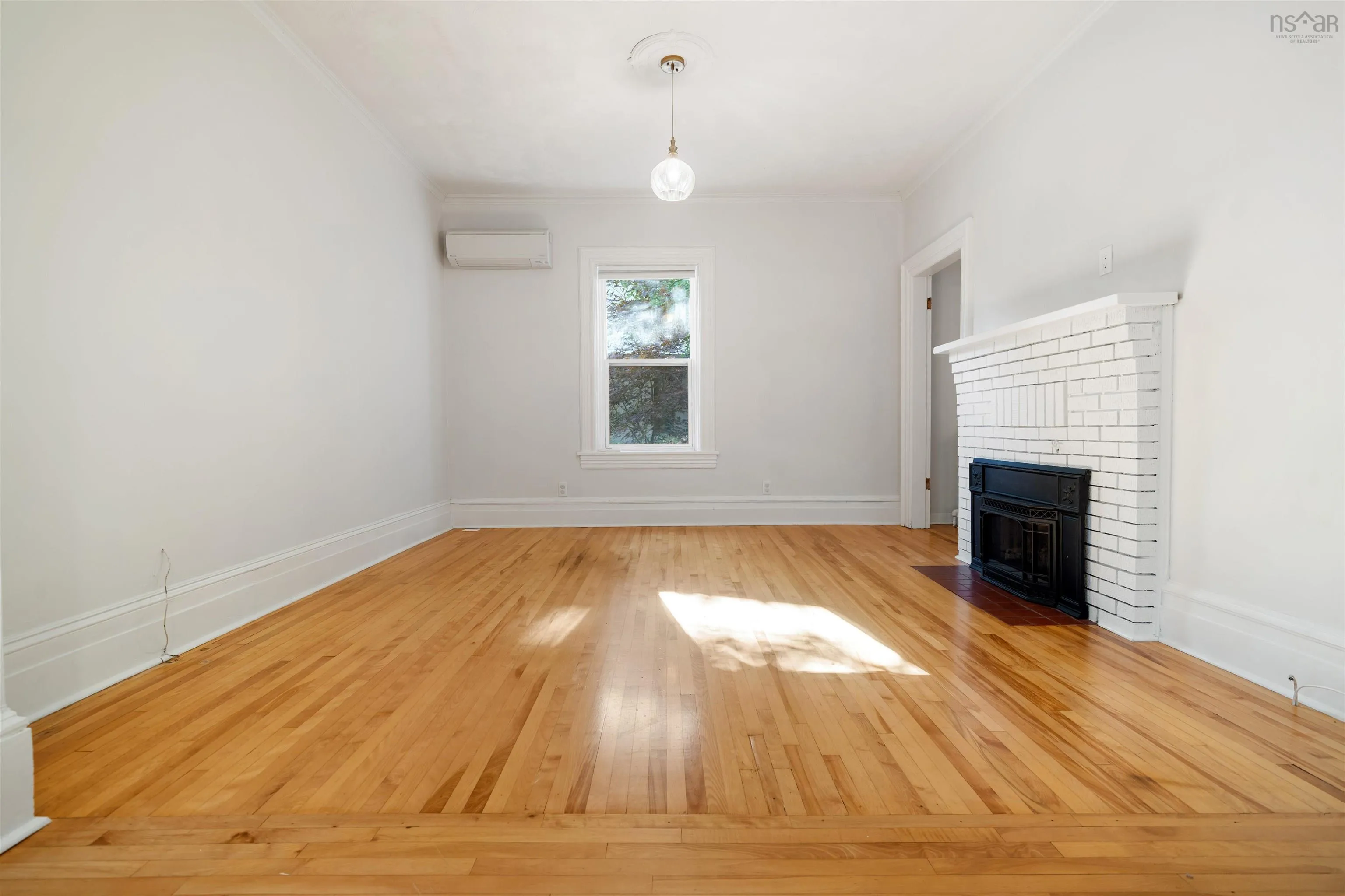 84 Elm Street, New Glasgow, NS B2H 1X4, 2 Bedrooms Bedrooms, ,2 BathroomsBathrooms,Residential,For Sale,Elm,202522658