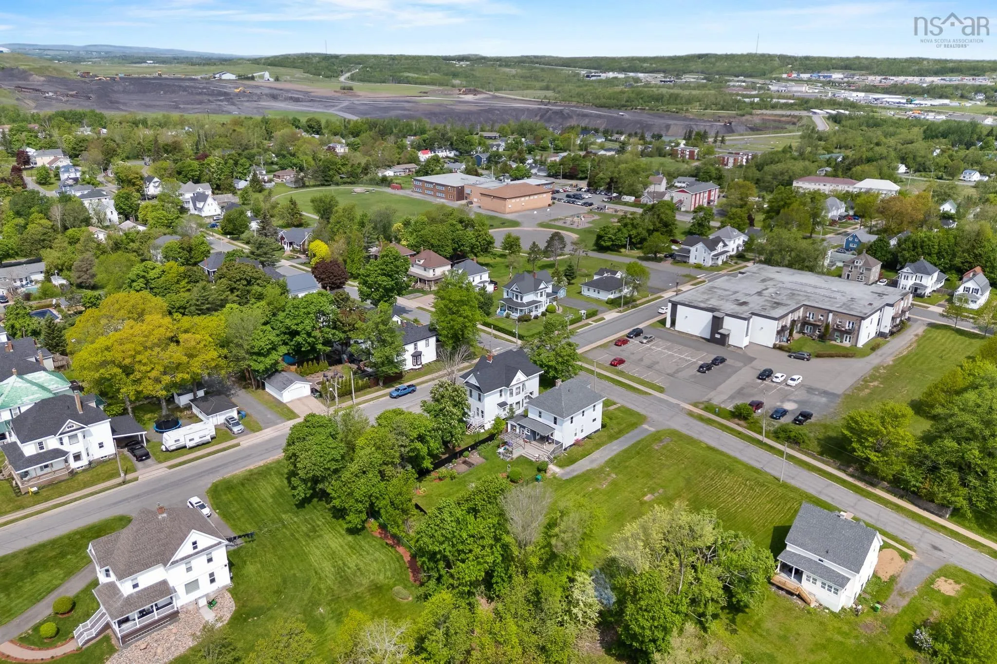 105 Park Street, Stellarton Ns B0k 1s0, 4 Bedrooms Bedrooms, ,Residential Income,For Sale,Park,202506318